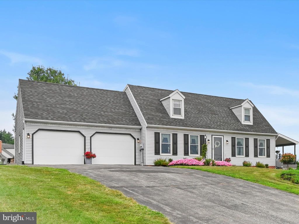 Photo of 2202 Kilmer Road, MANHEIM, PA 17545 (MLS # PALA2074384)