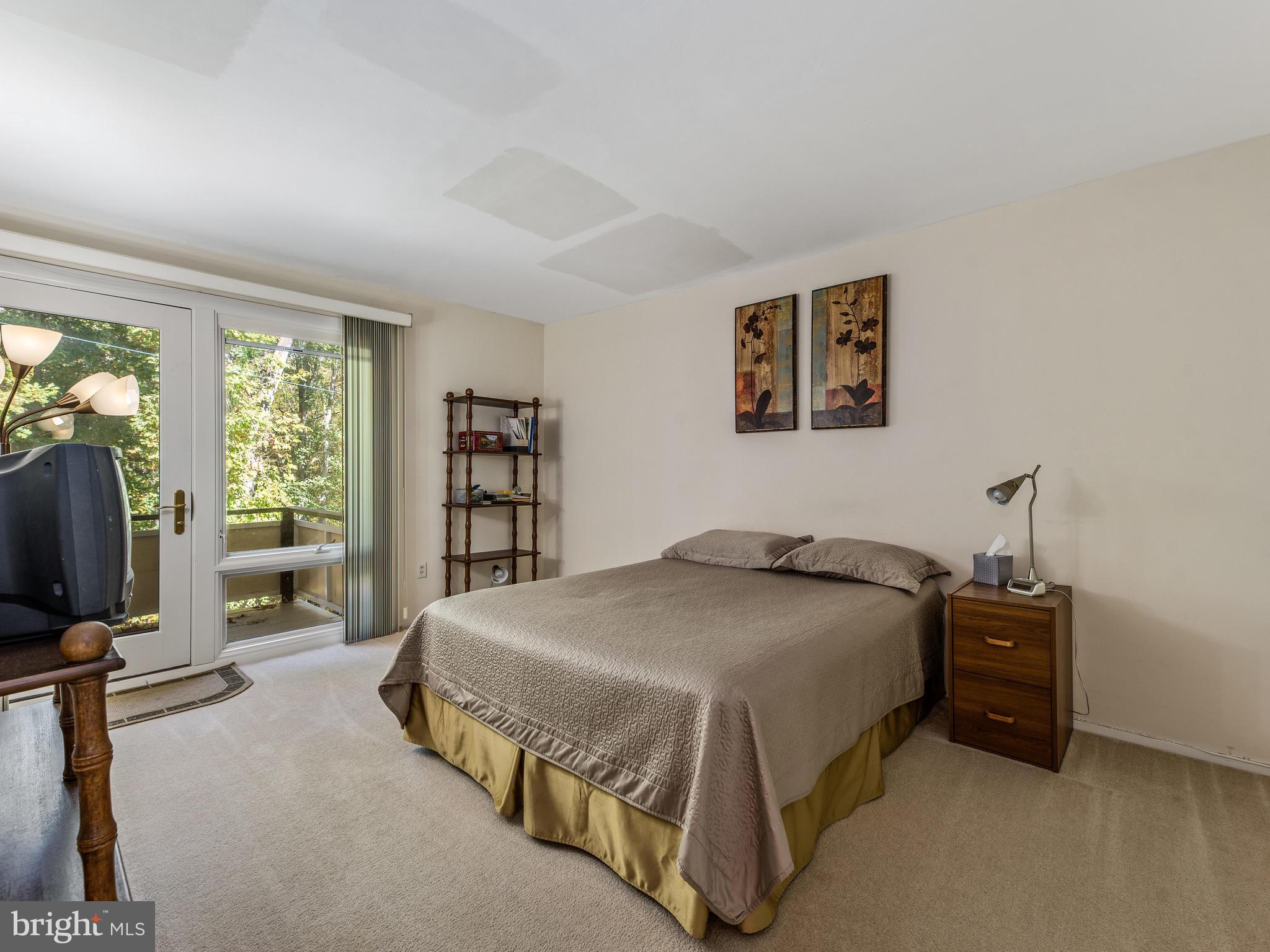 SPRING LAKE GARDEN CONDOMINIUM - Residential