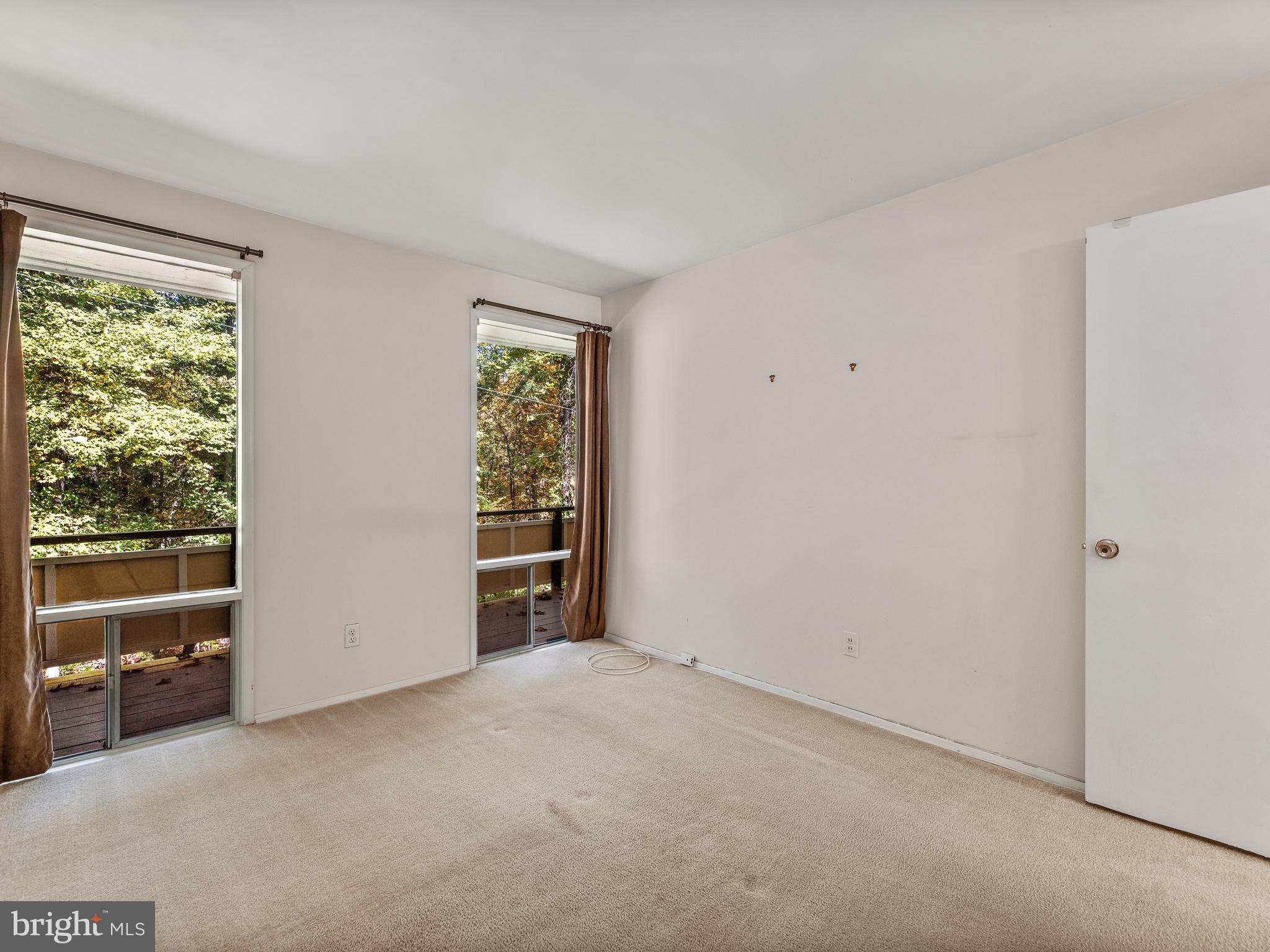 SPRING LAKE GARDEN CONDOMINIUM - Residential