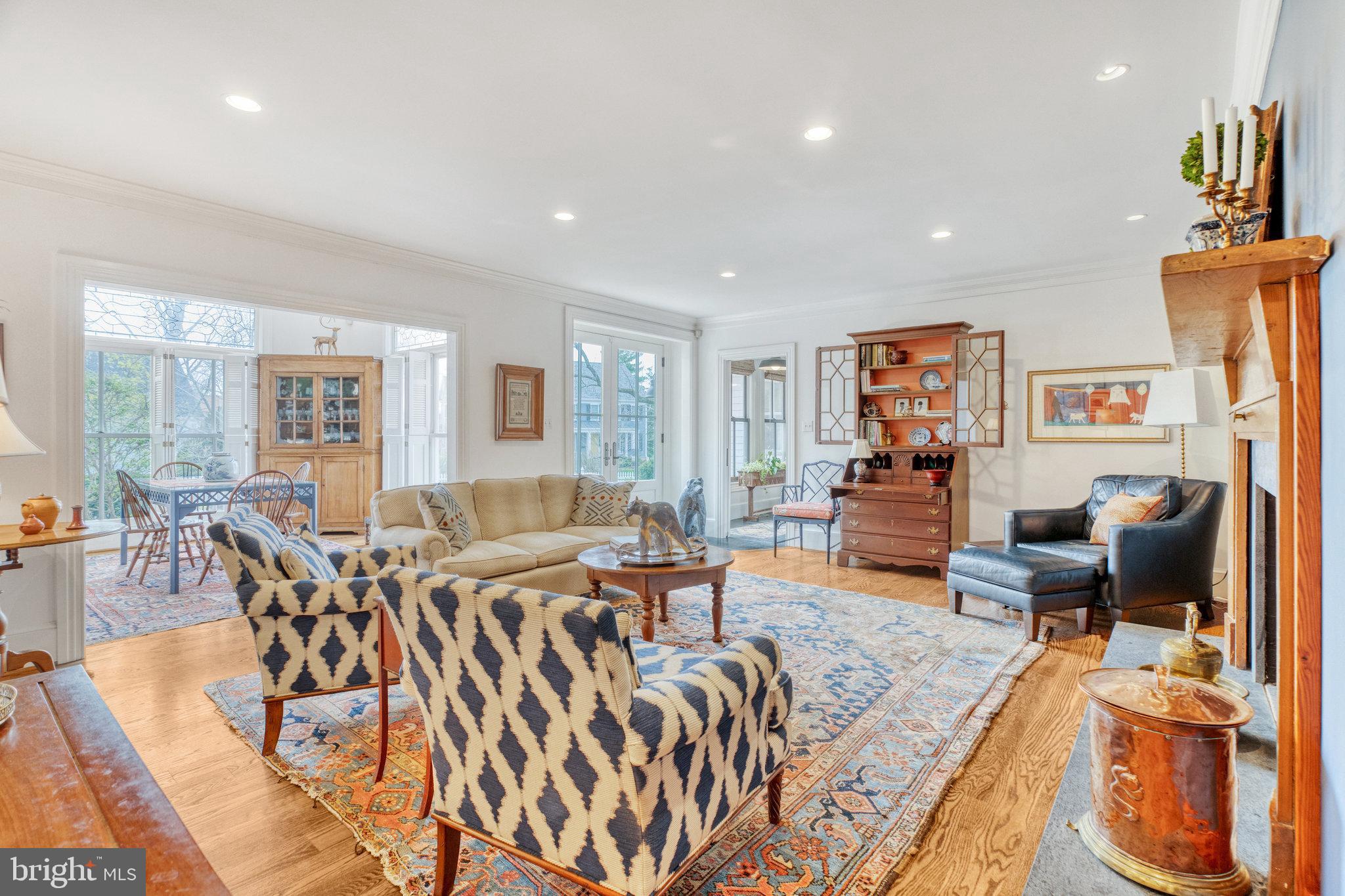 COBBS GROVE - Residential