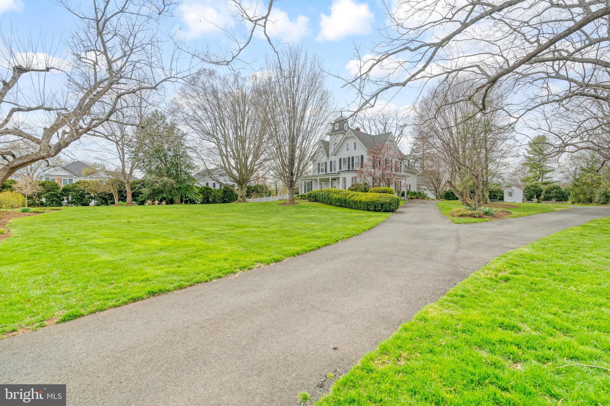 COBBS GROVE - Residential