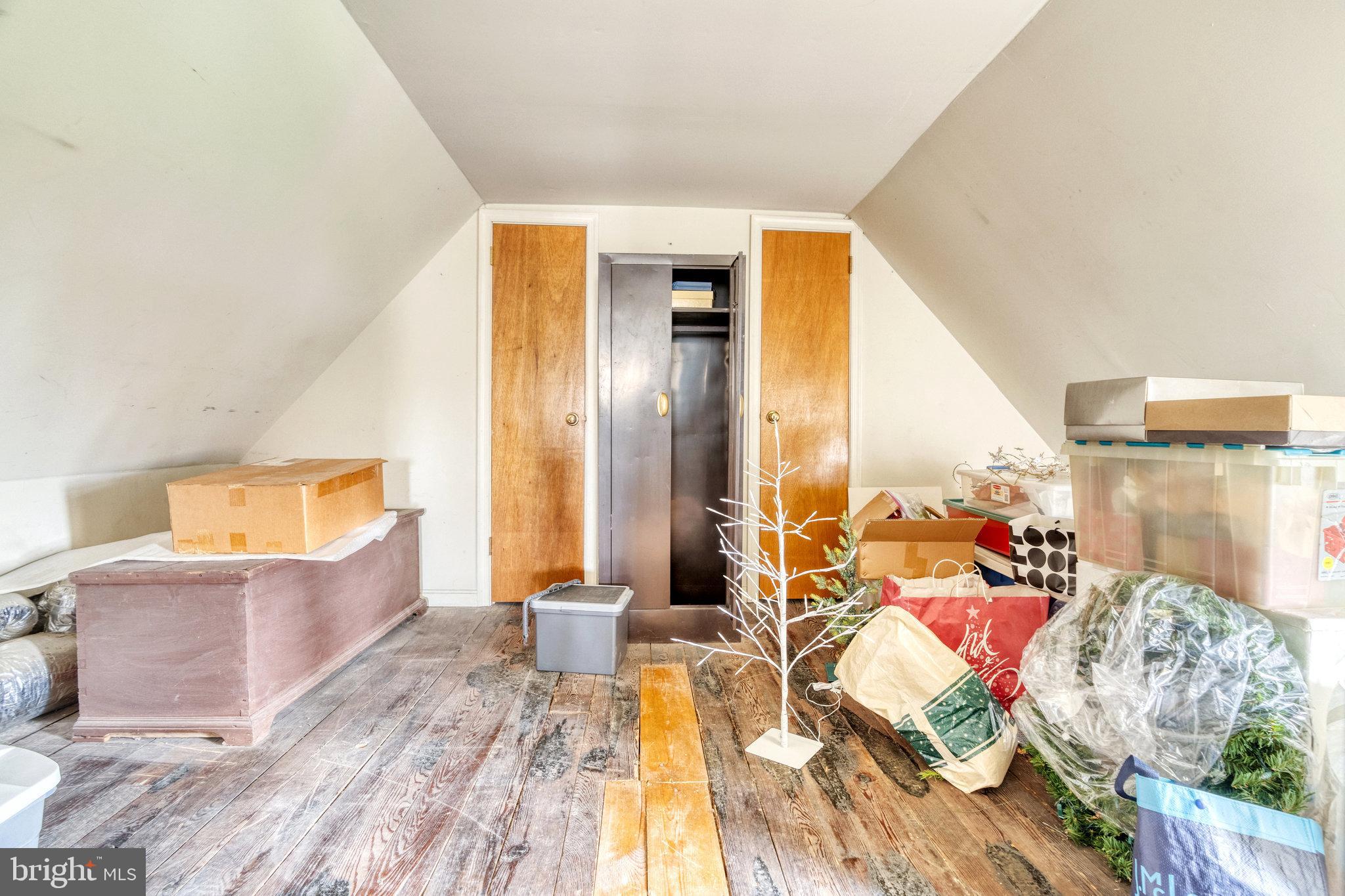 COBBS GROVE - Residential