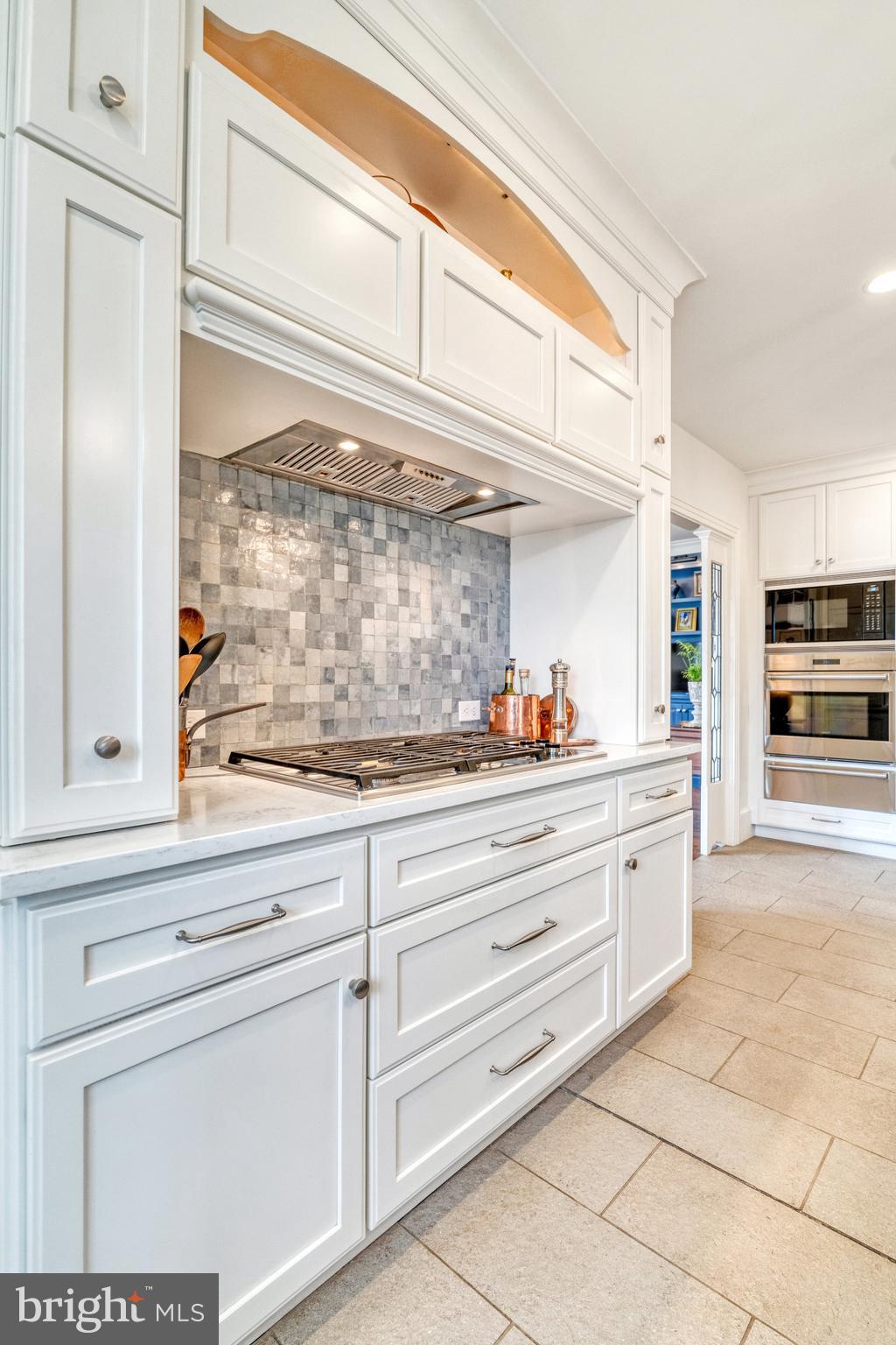 COBBS GROVE - Residential