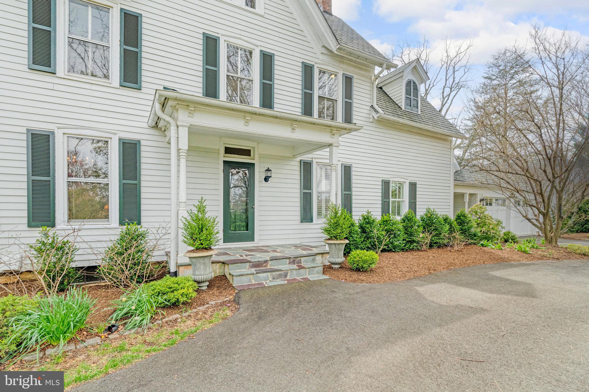 COBBS GROVE - Residential