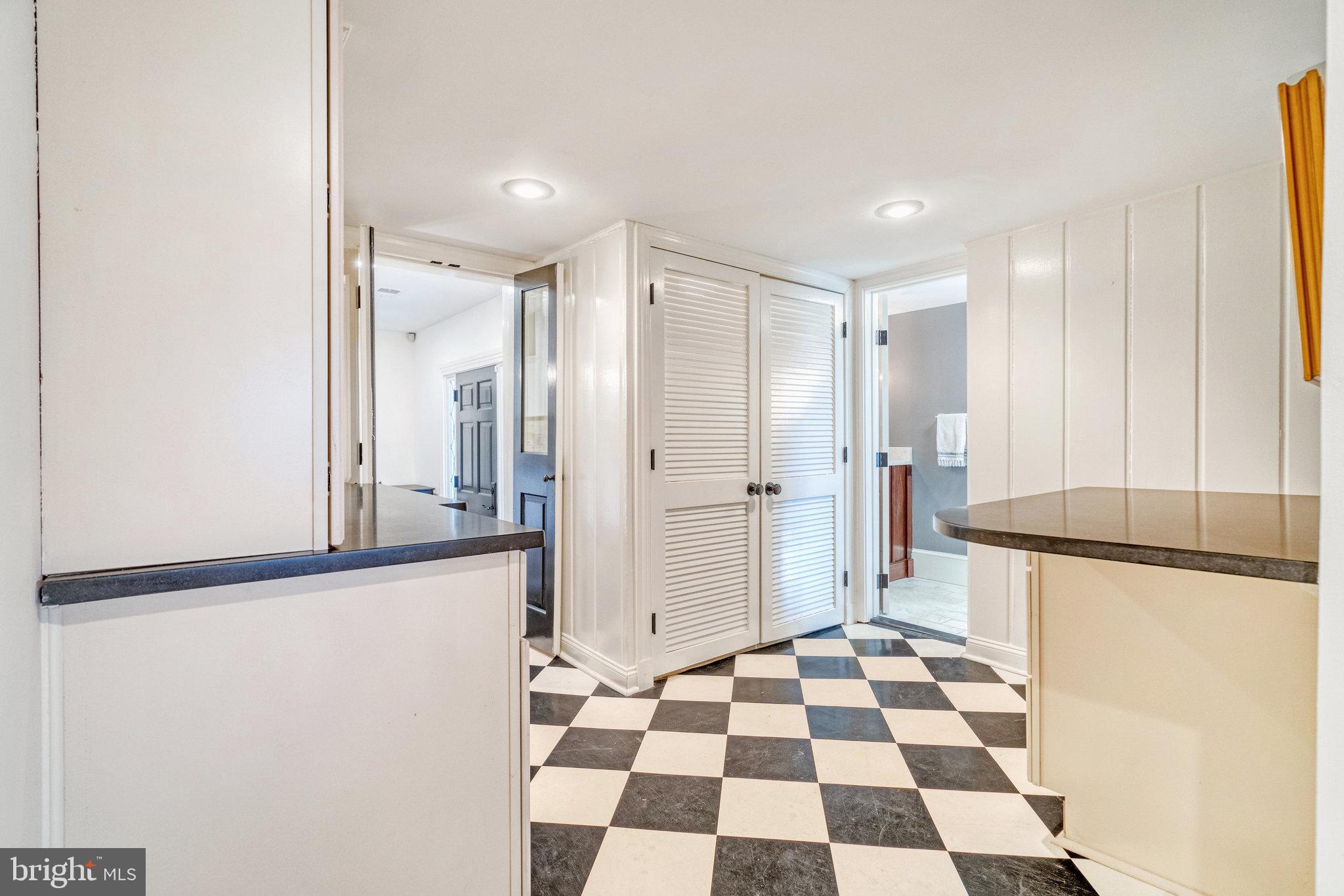 COBBS GROVE - Residential