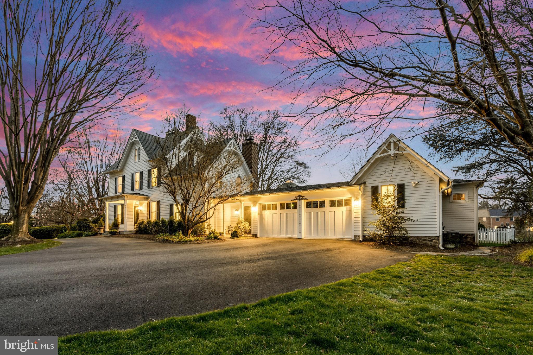 COBBS GROVE - Residential