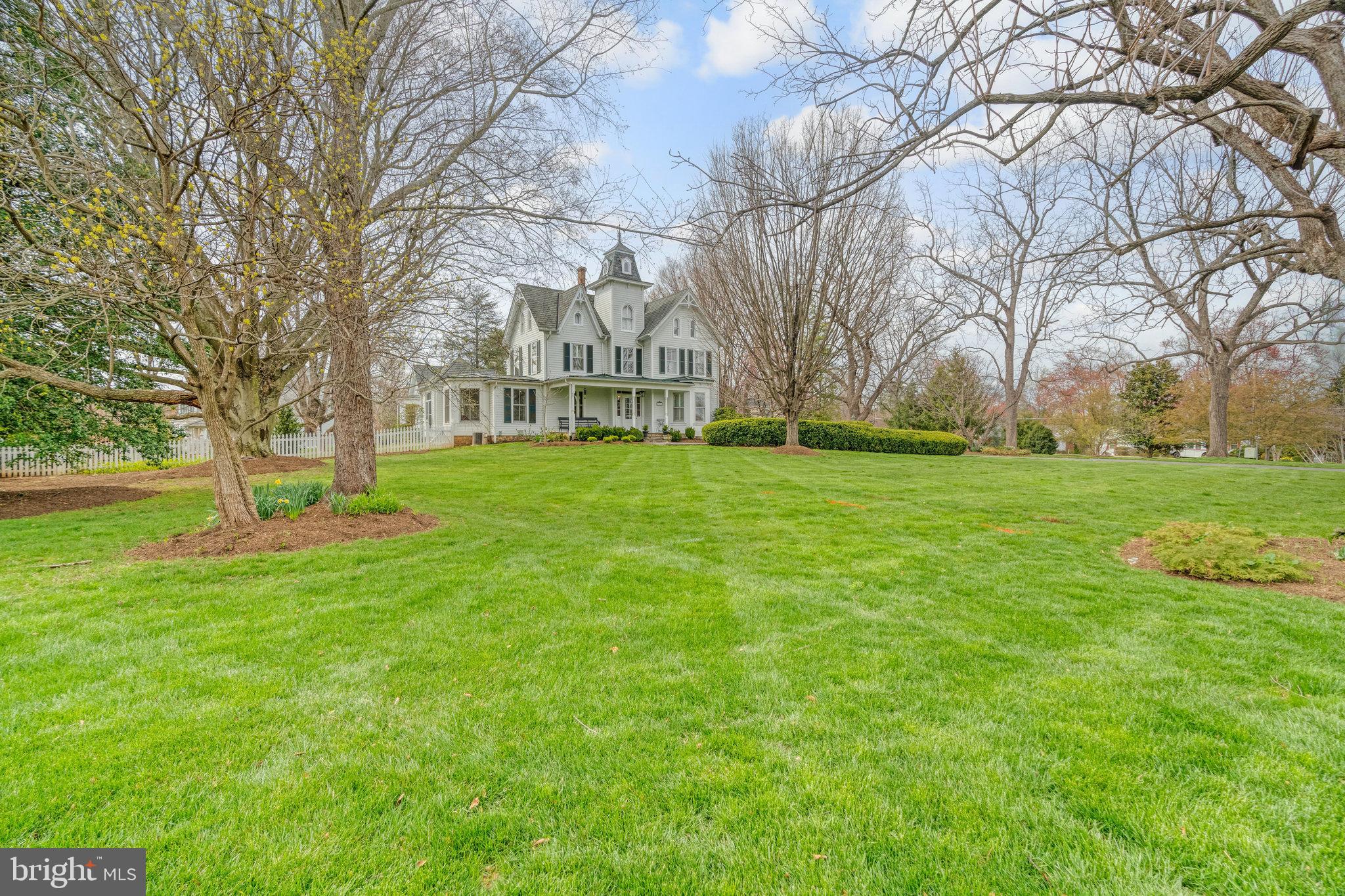 COBBS GROVE - Residential