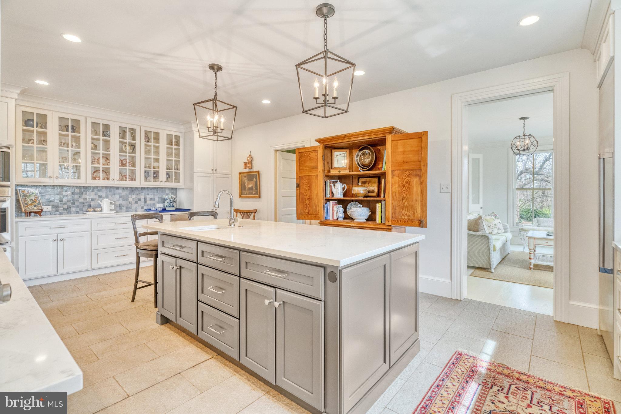 COBBS GROVE - Residential