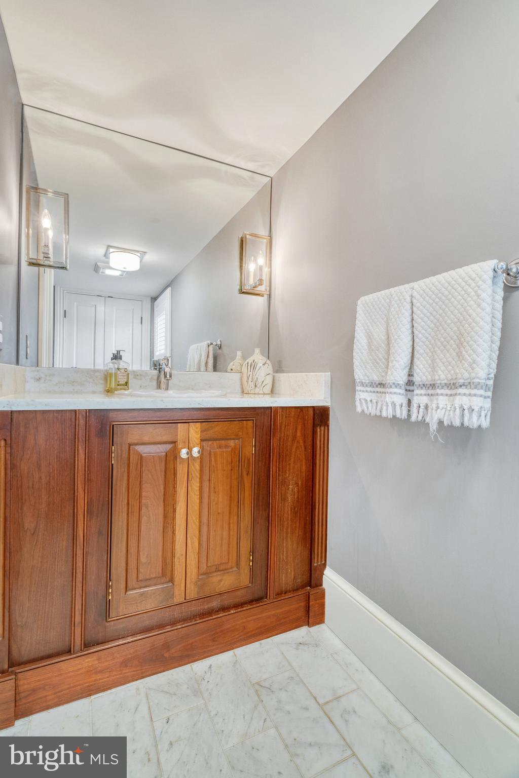 COBBS GROVE - Residential