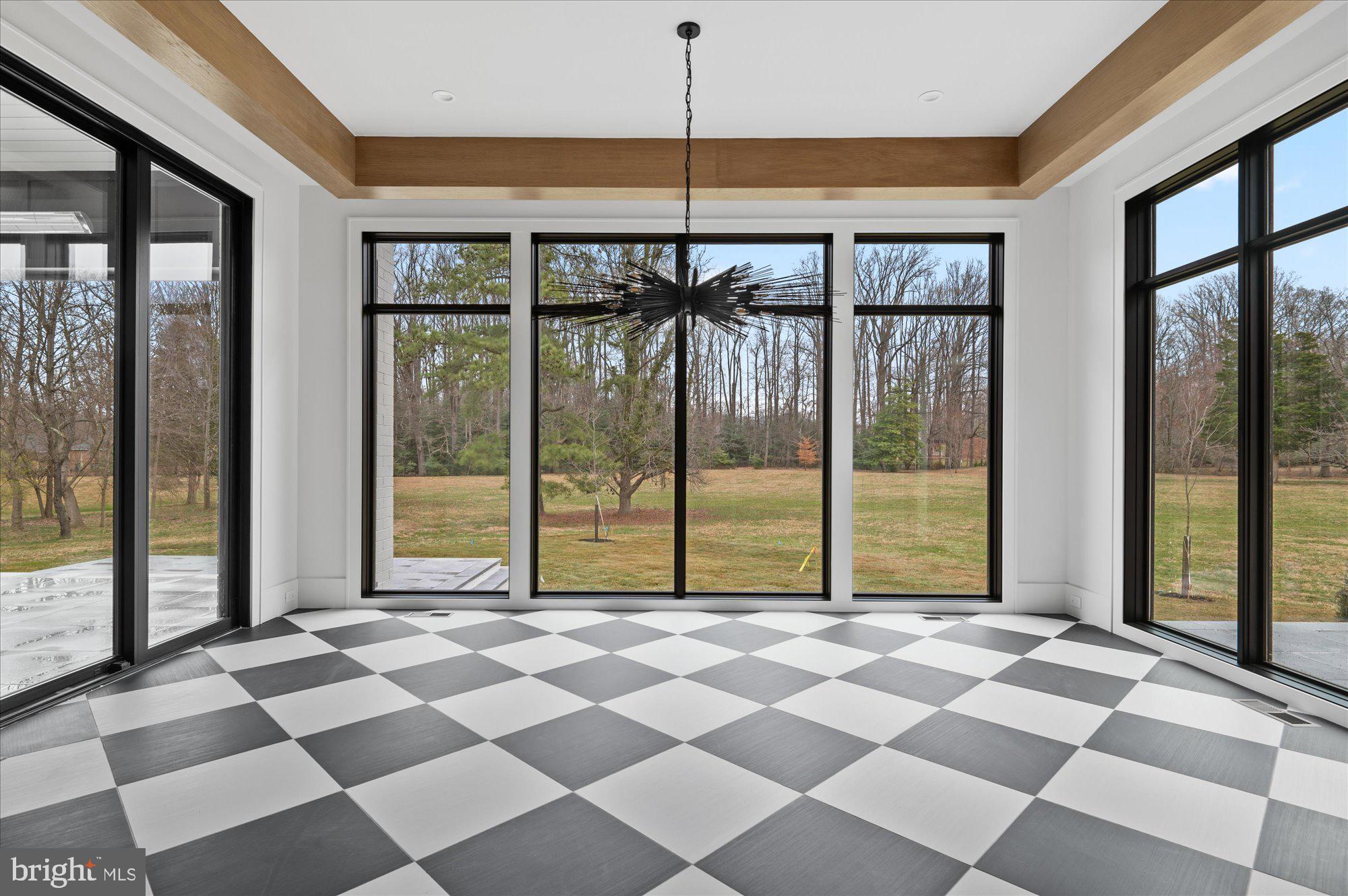 ROCK SPRING - Residential