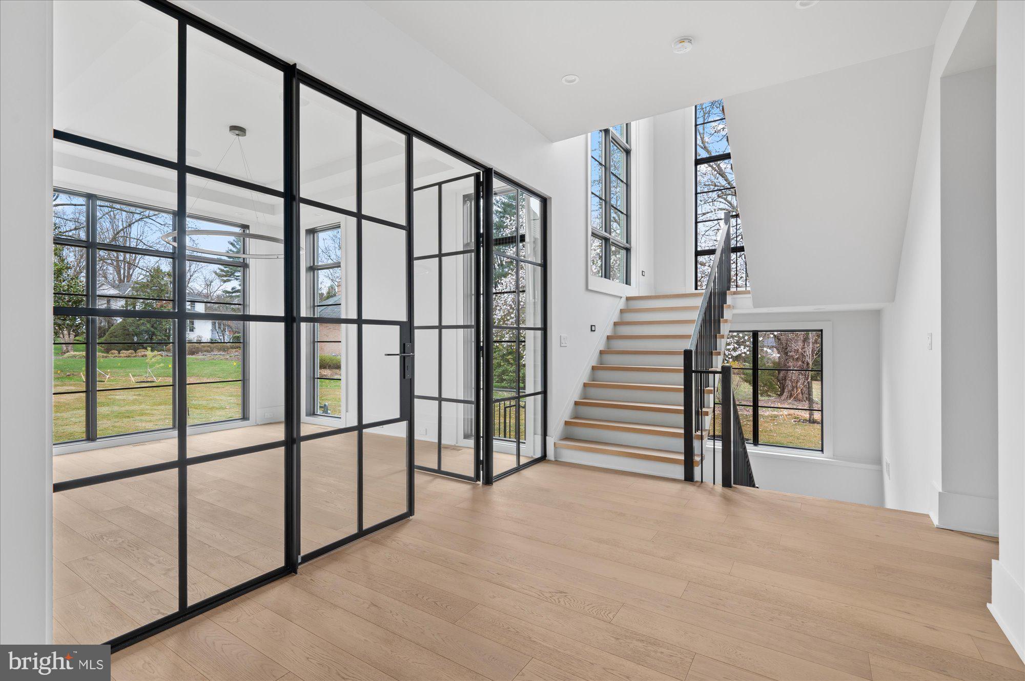 ROCK SPRING - Residential