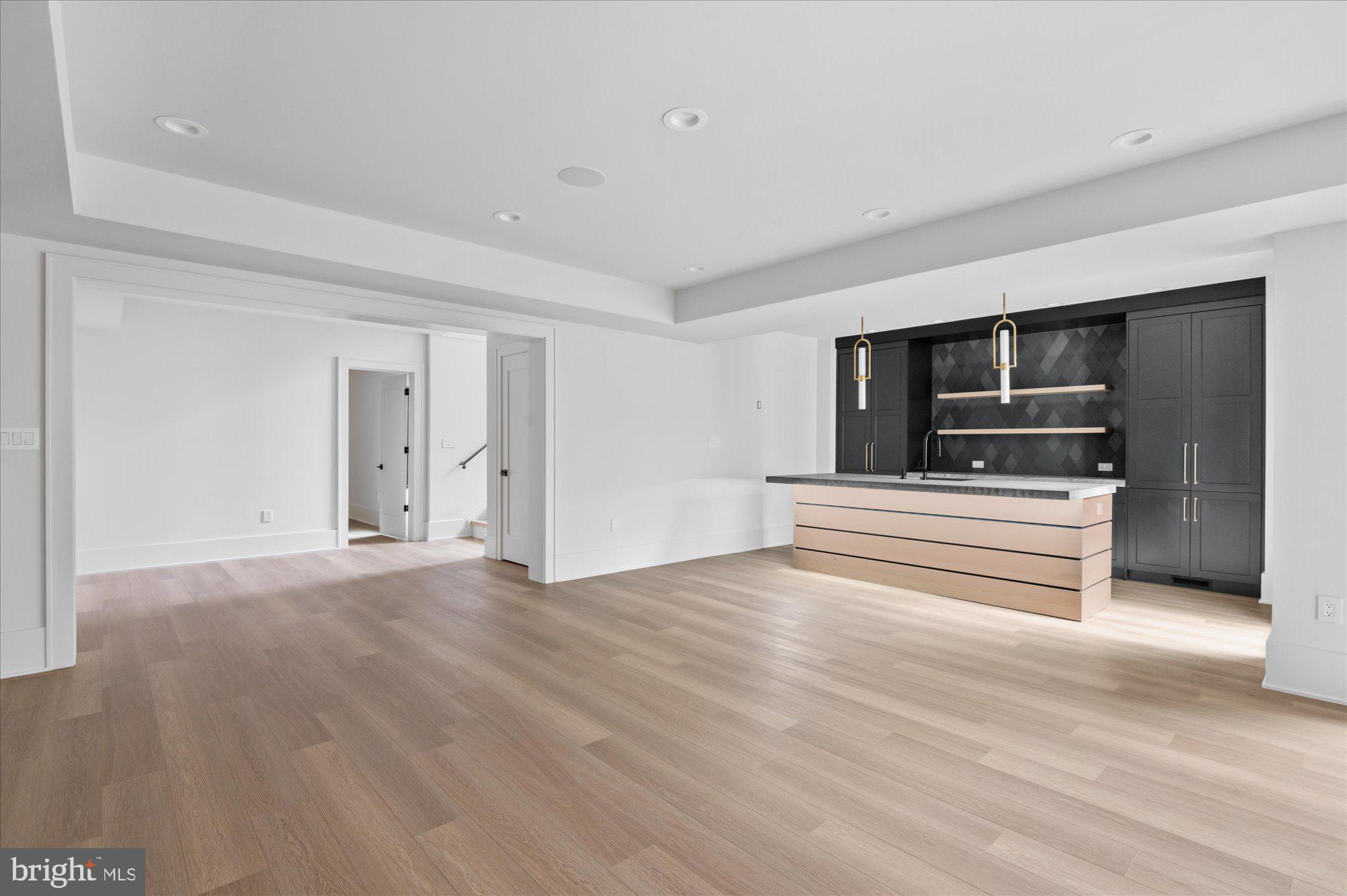 ROCK SPRING - Residential