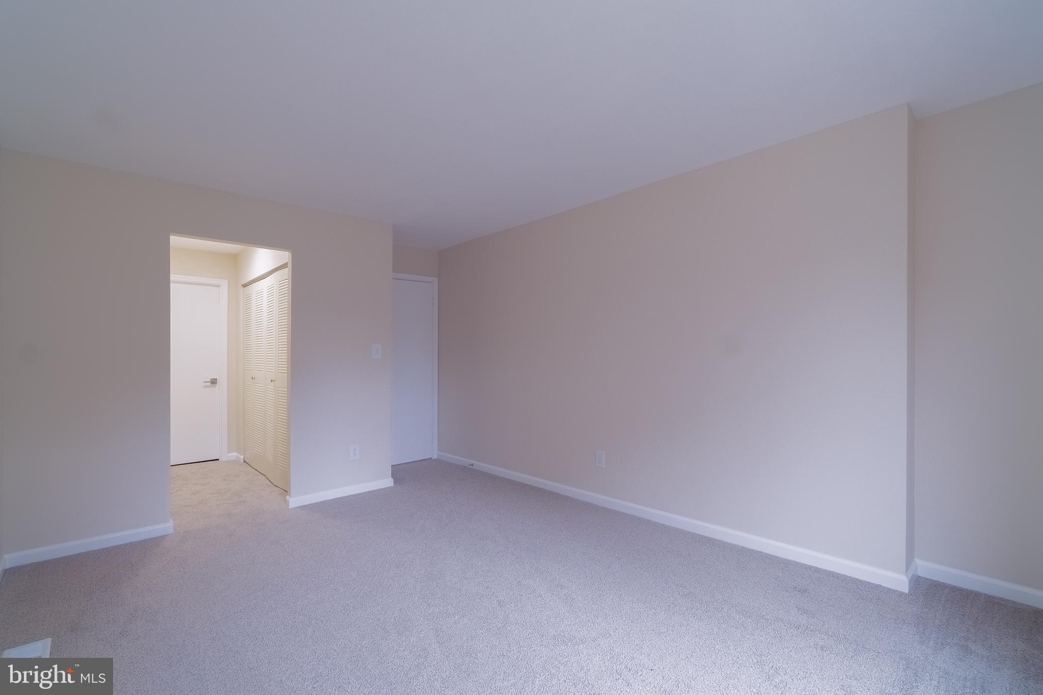 ESSEX PLACE - Residential