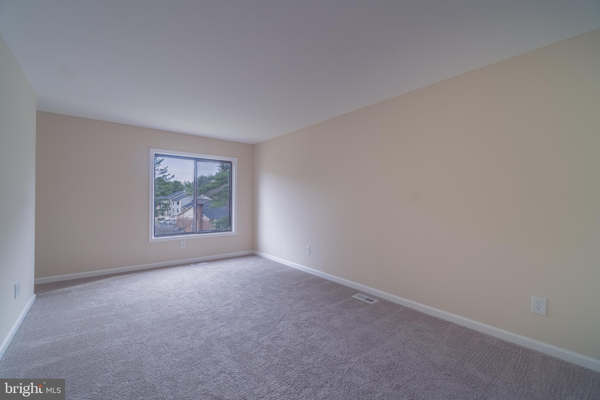 ESSEX PLACE - Residential
