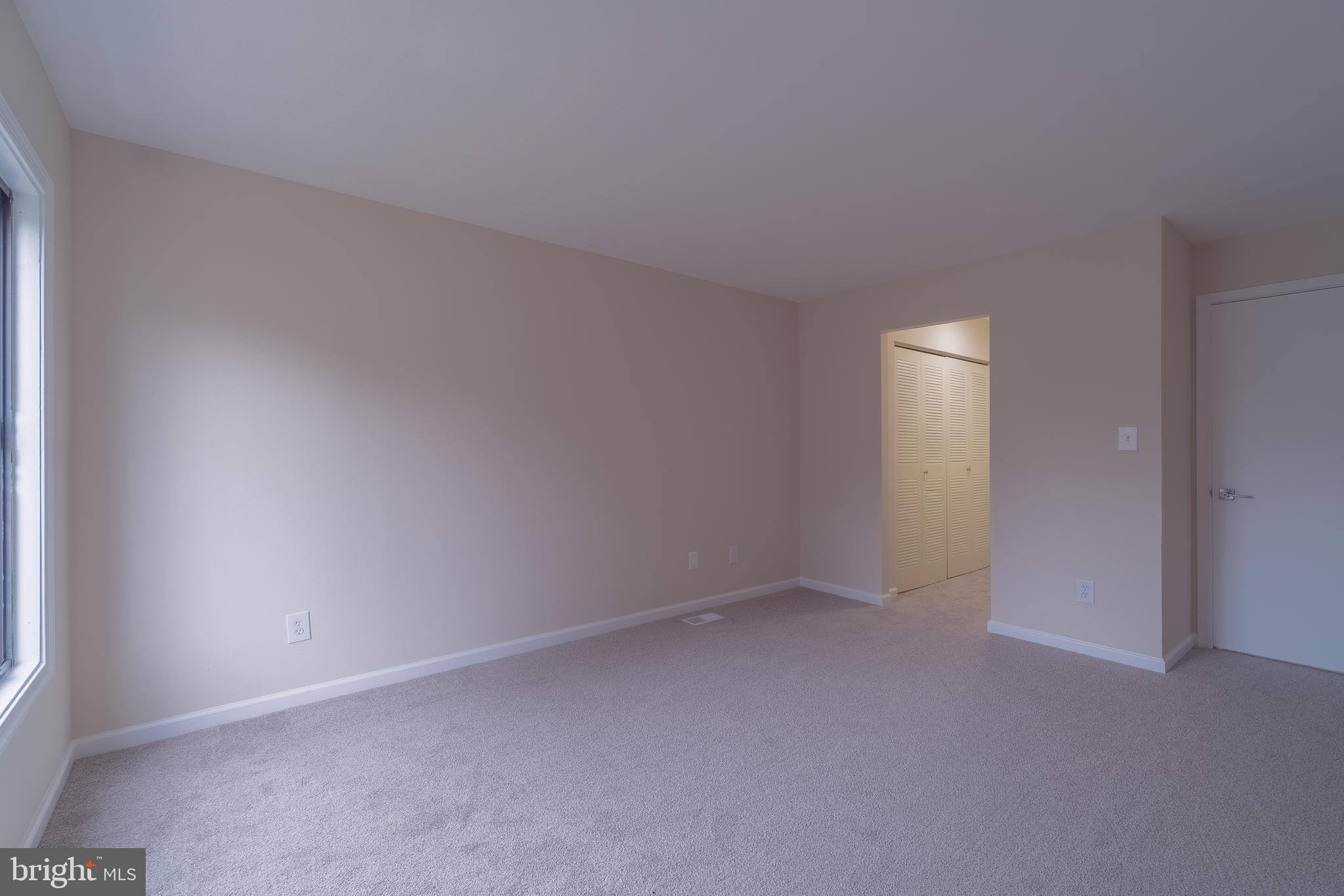 ESSEX PLACE - Residential