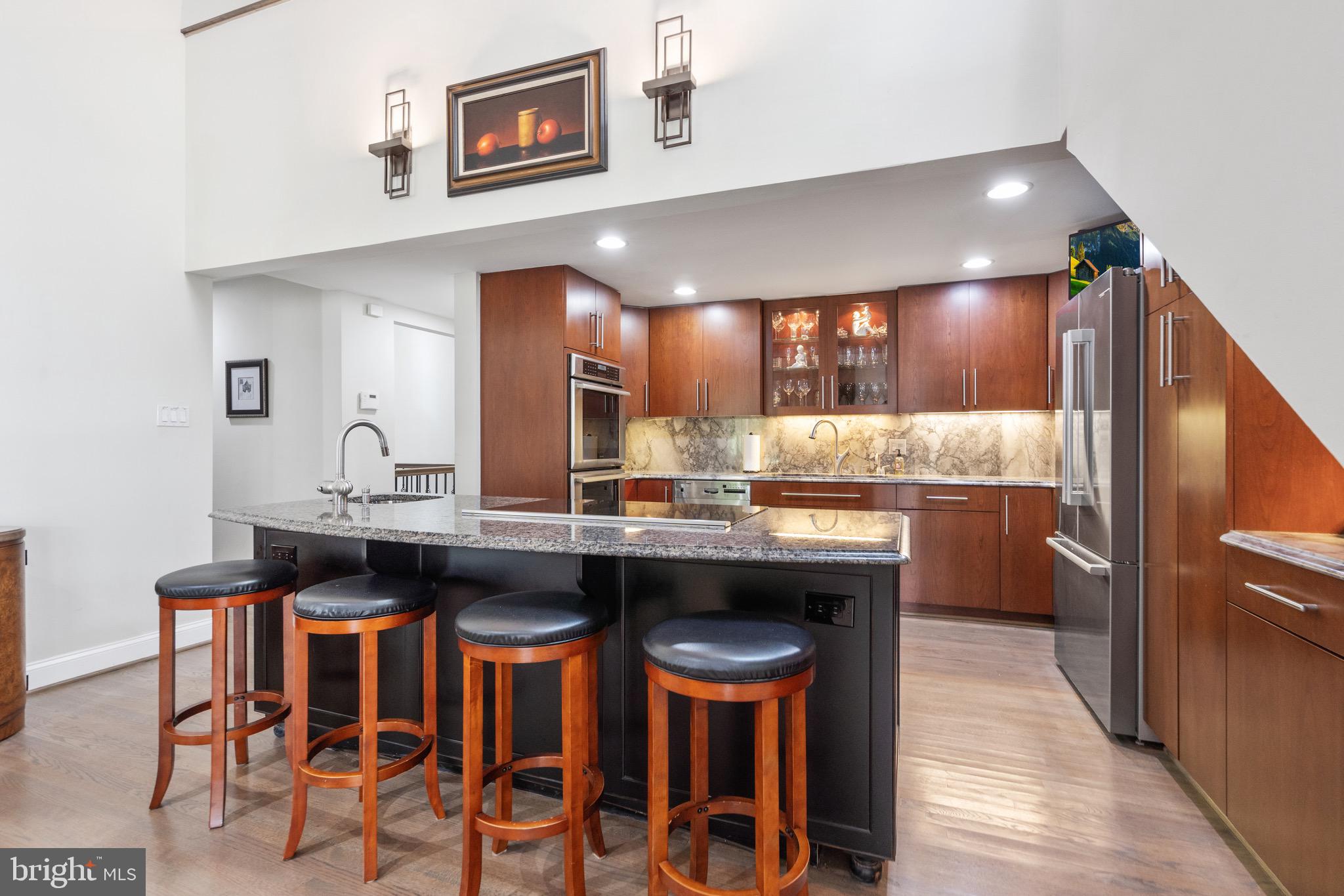 LEXINGTON ESTATES - Residential