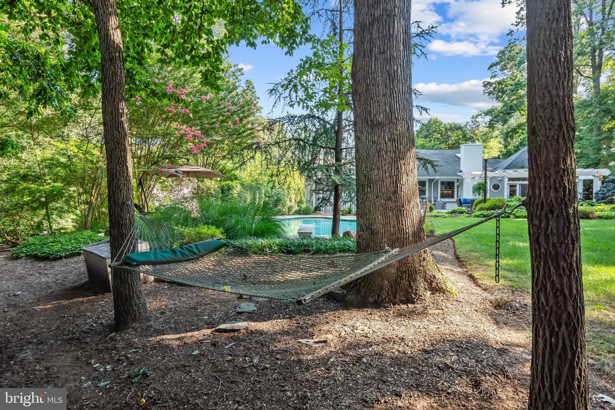 LEXINGTON ESTATES - Residential