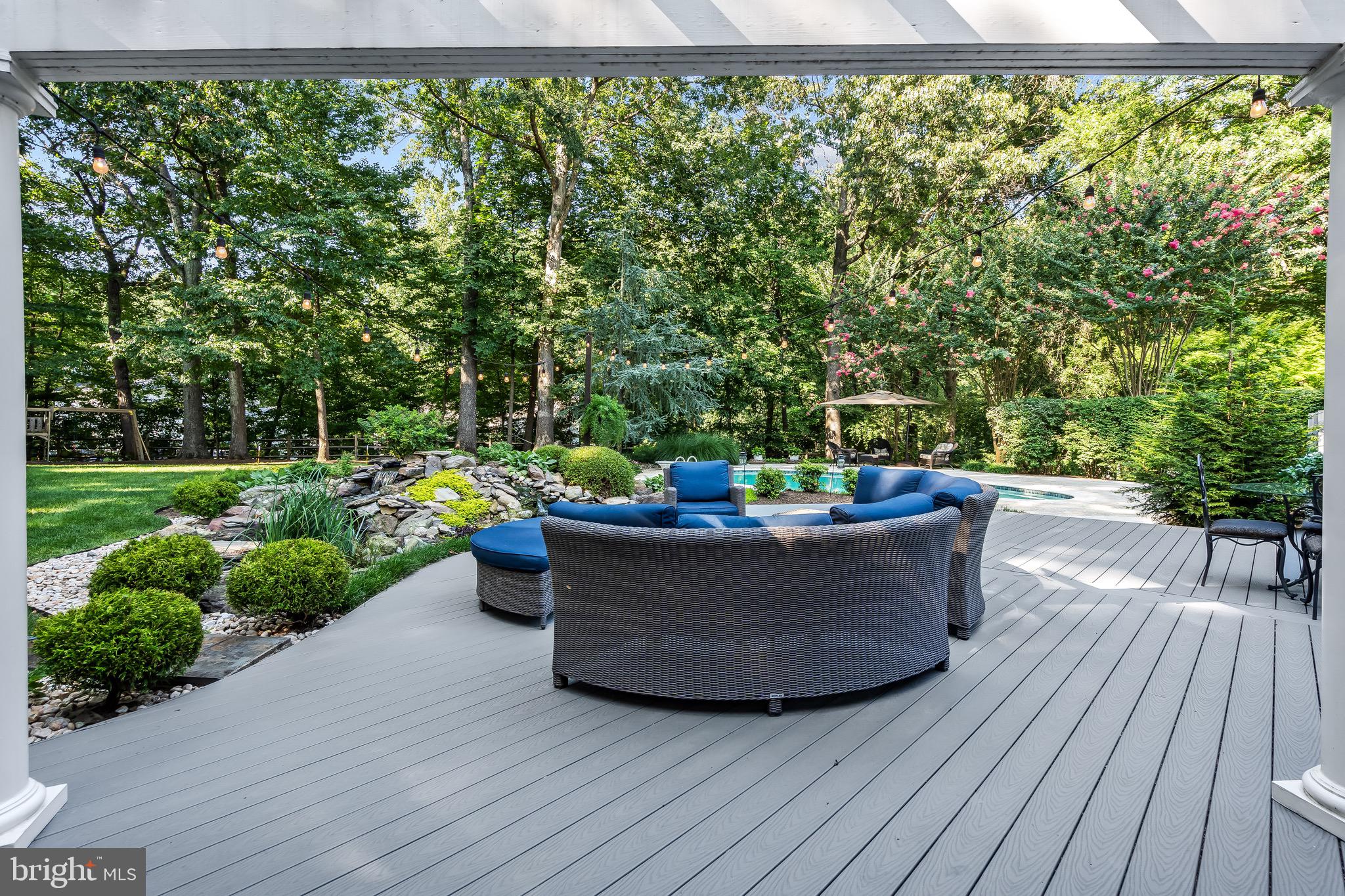 LEXINGTON ESTATES - Residential