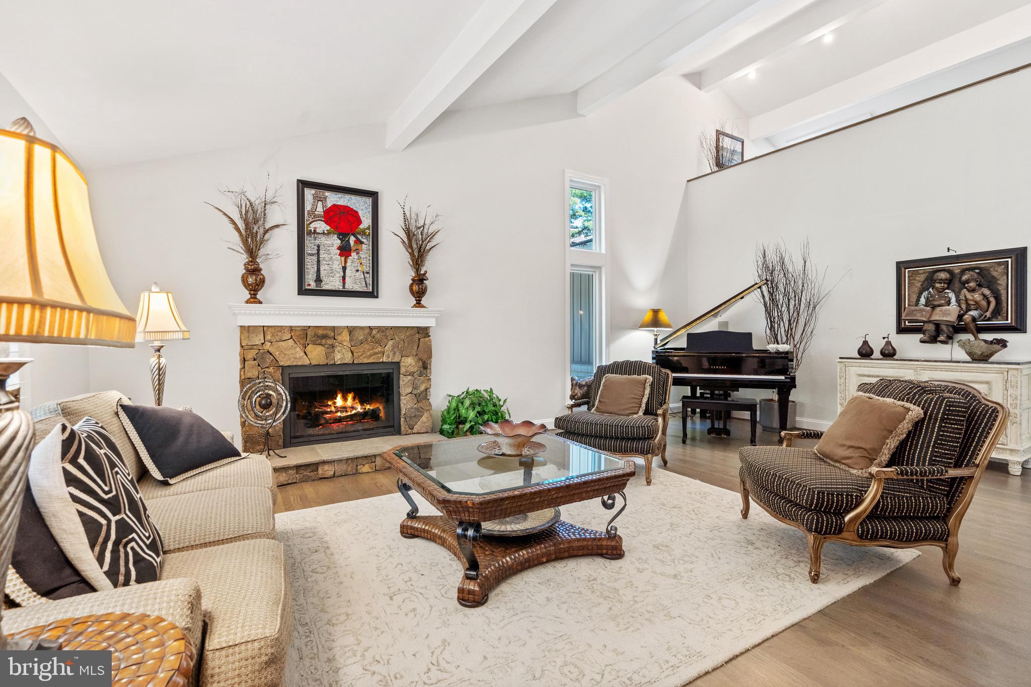 LEXINGTON ESTATES - Residential