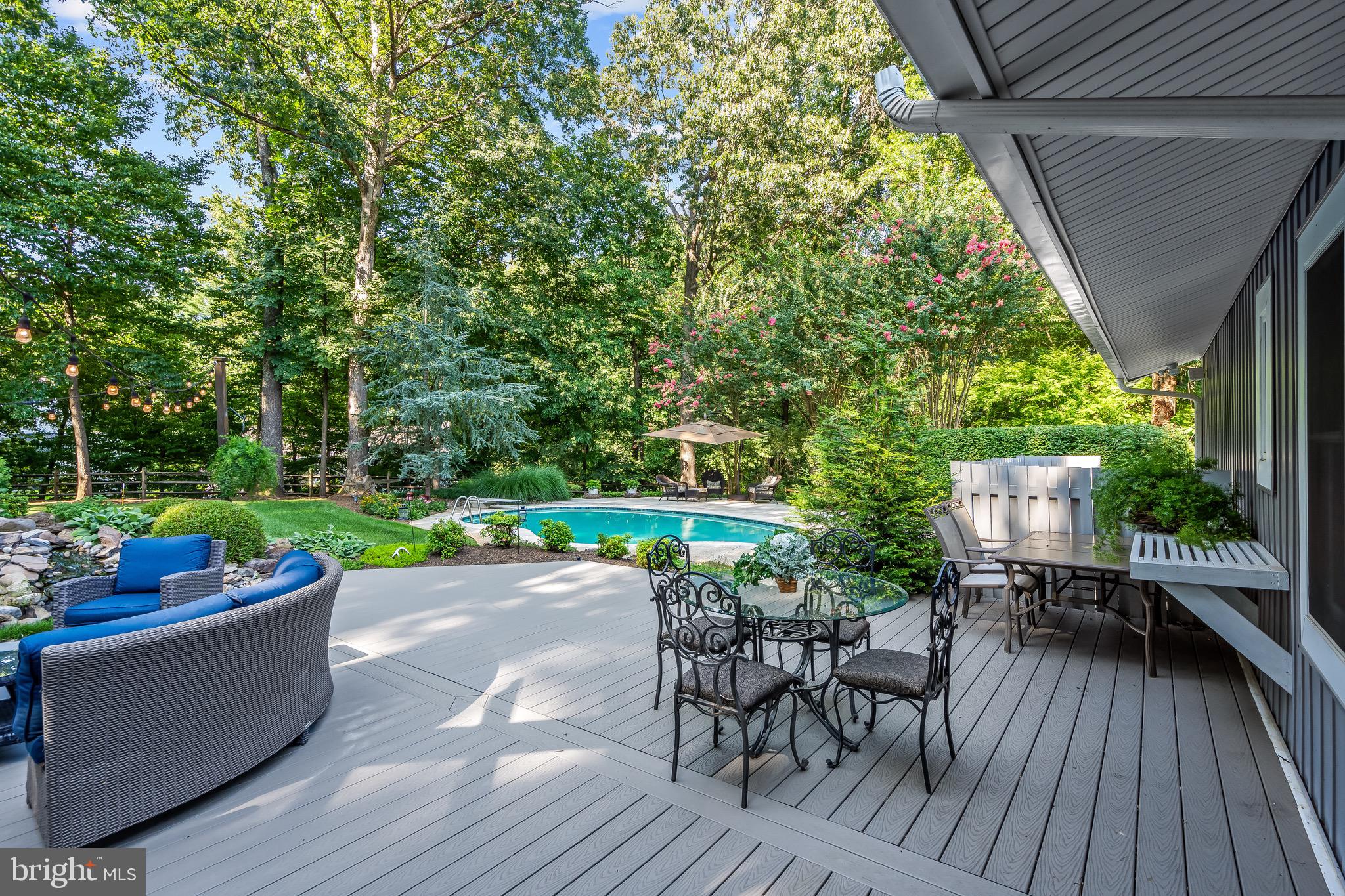 LEXINGTON ESTATES - Residential