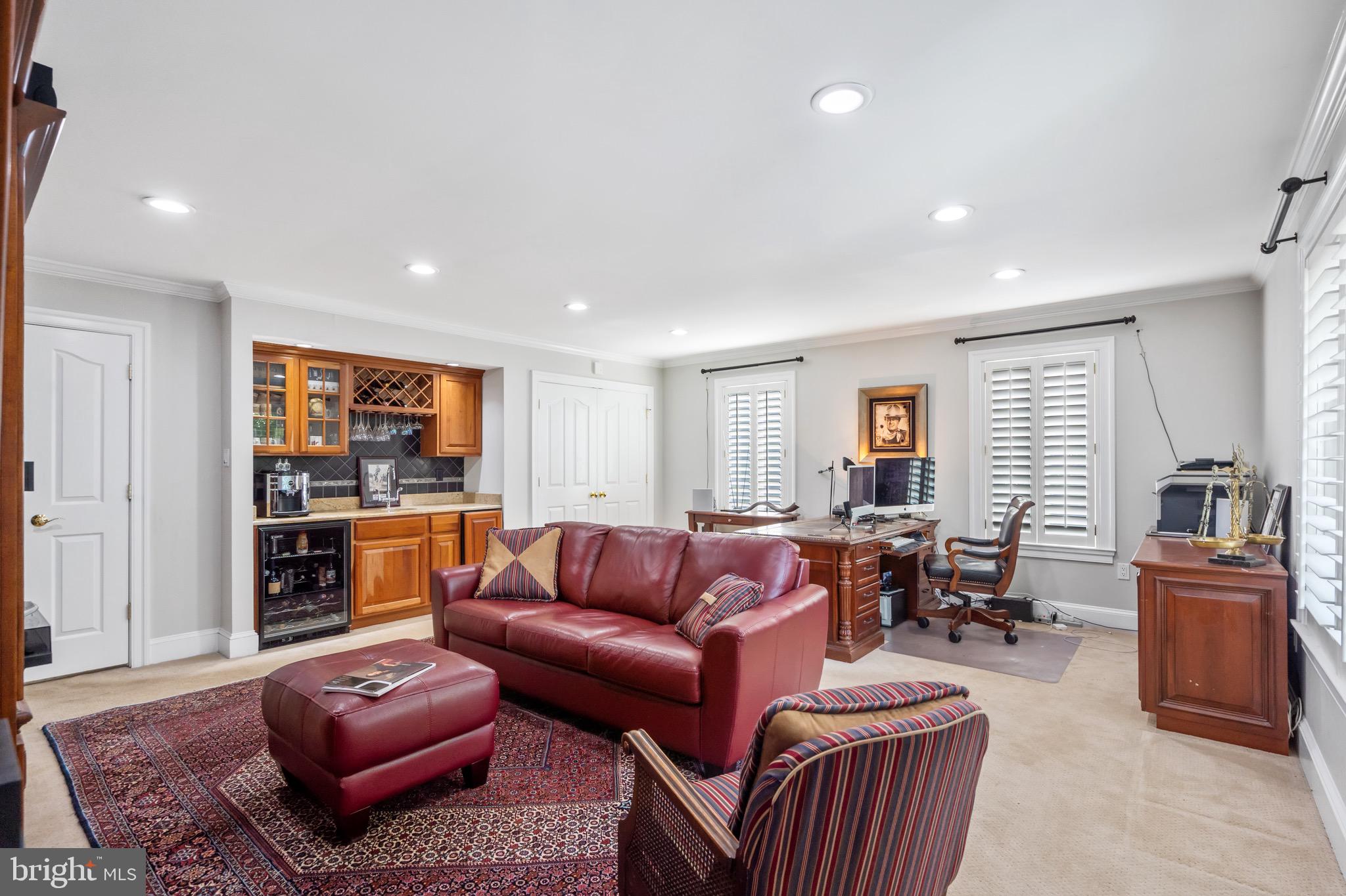 LEXINGTON ESTATES - Residential