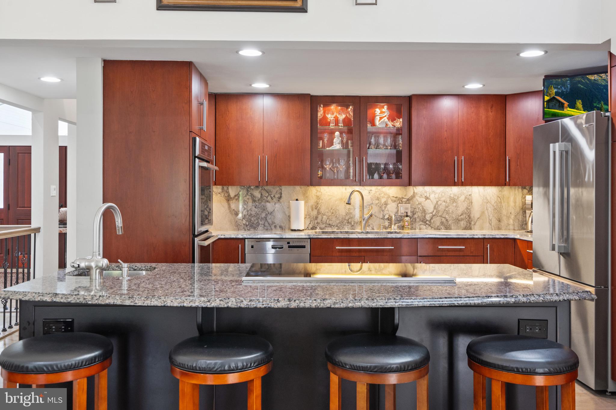 LEXINGTON ESTATES - Residential