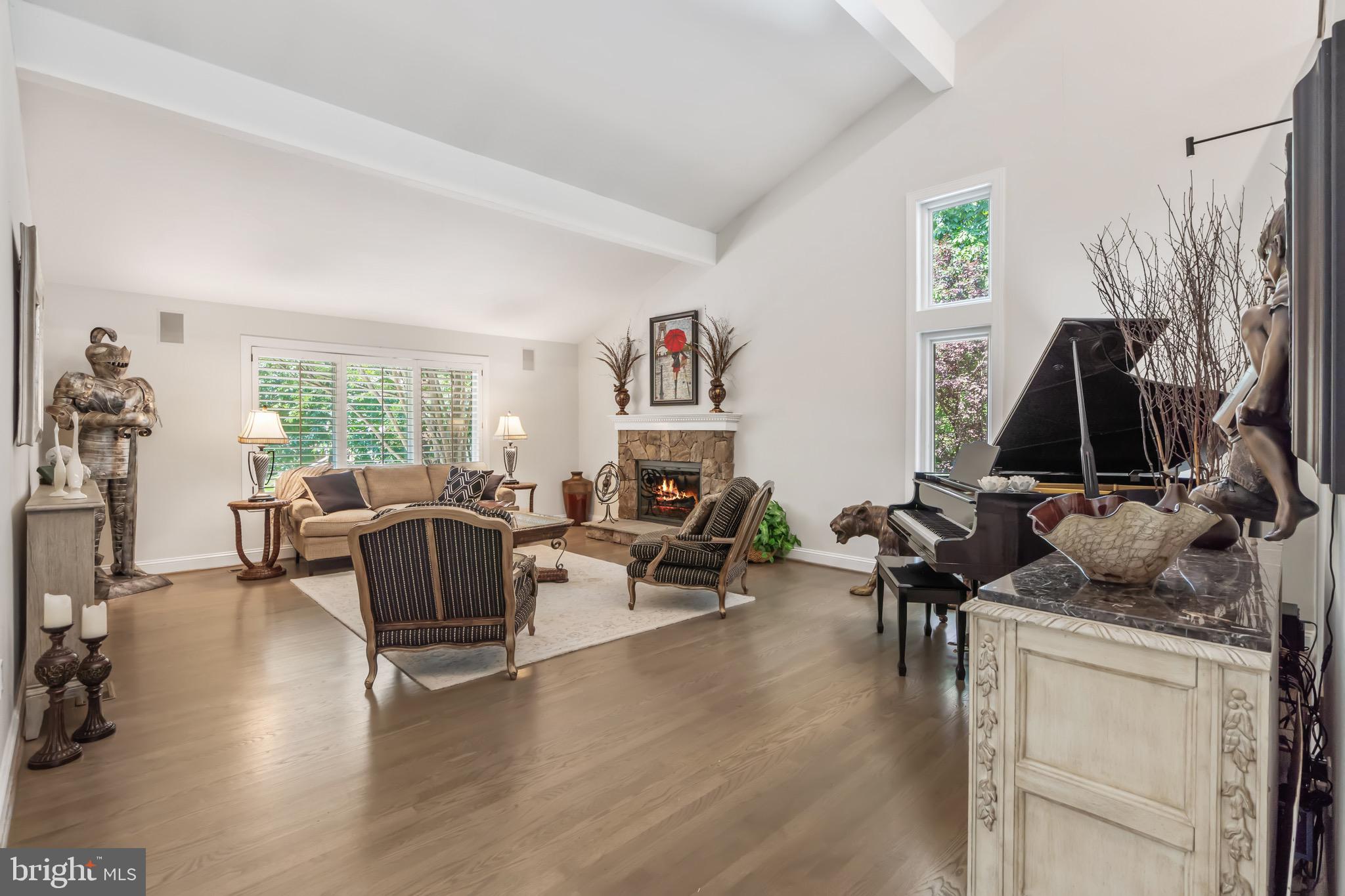 LEXINGTON ESTATES - Residential