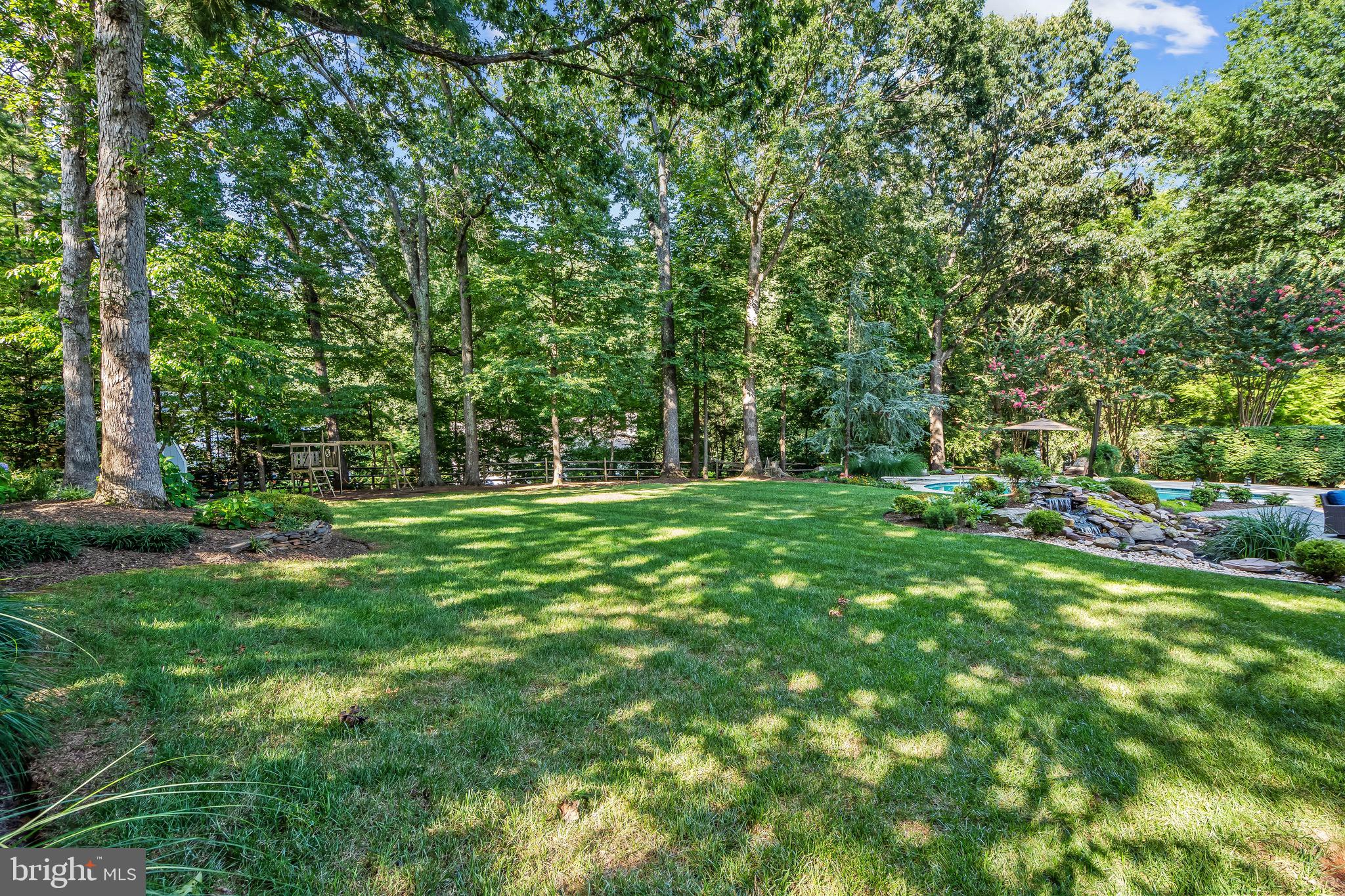 10332 ECLIPSE LANE