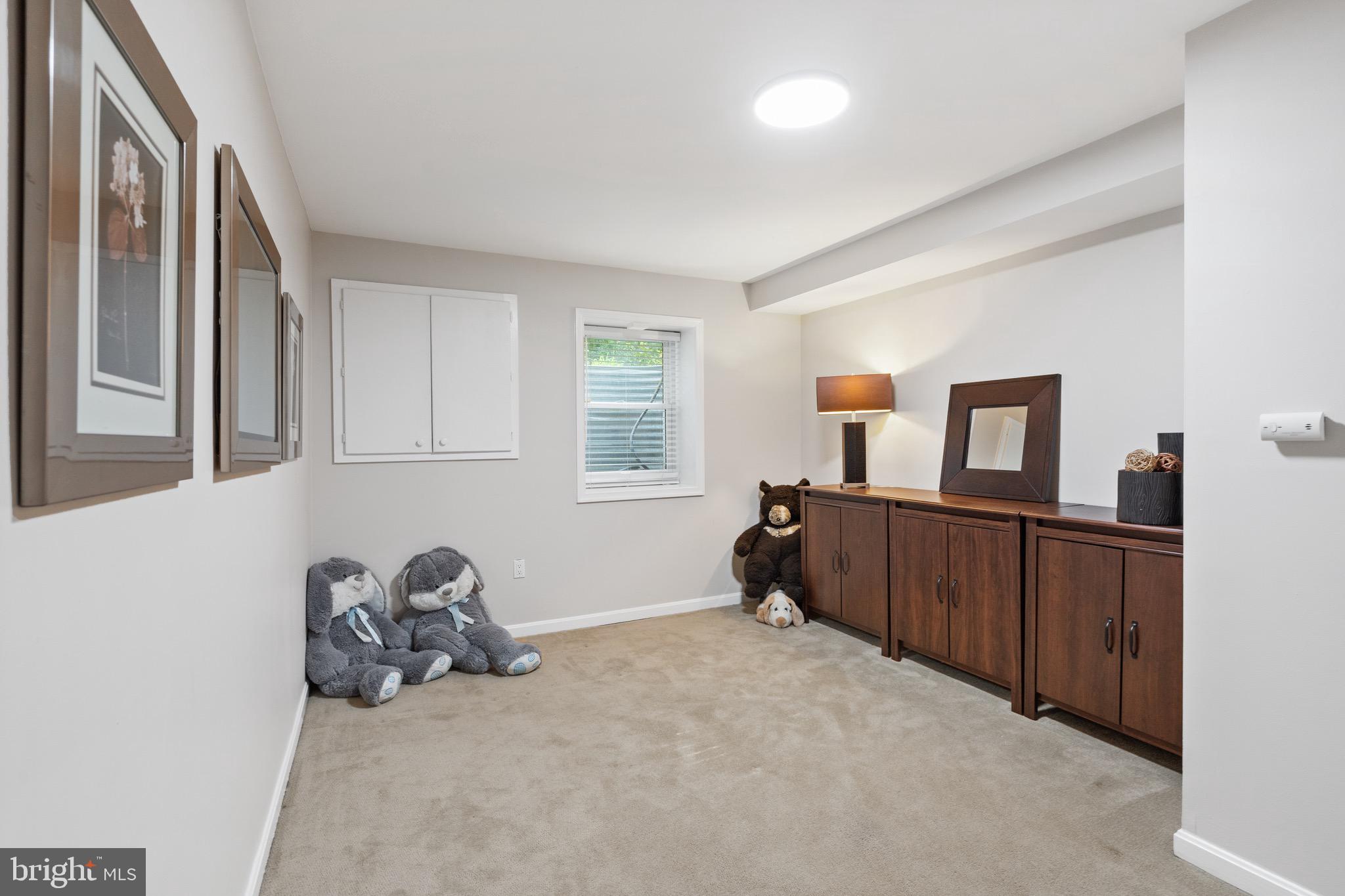 LEXINGTON ESTATES - Residential