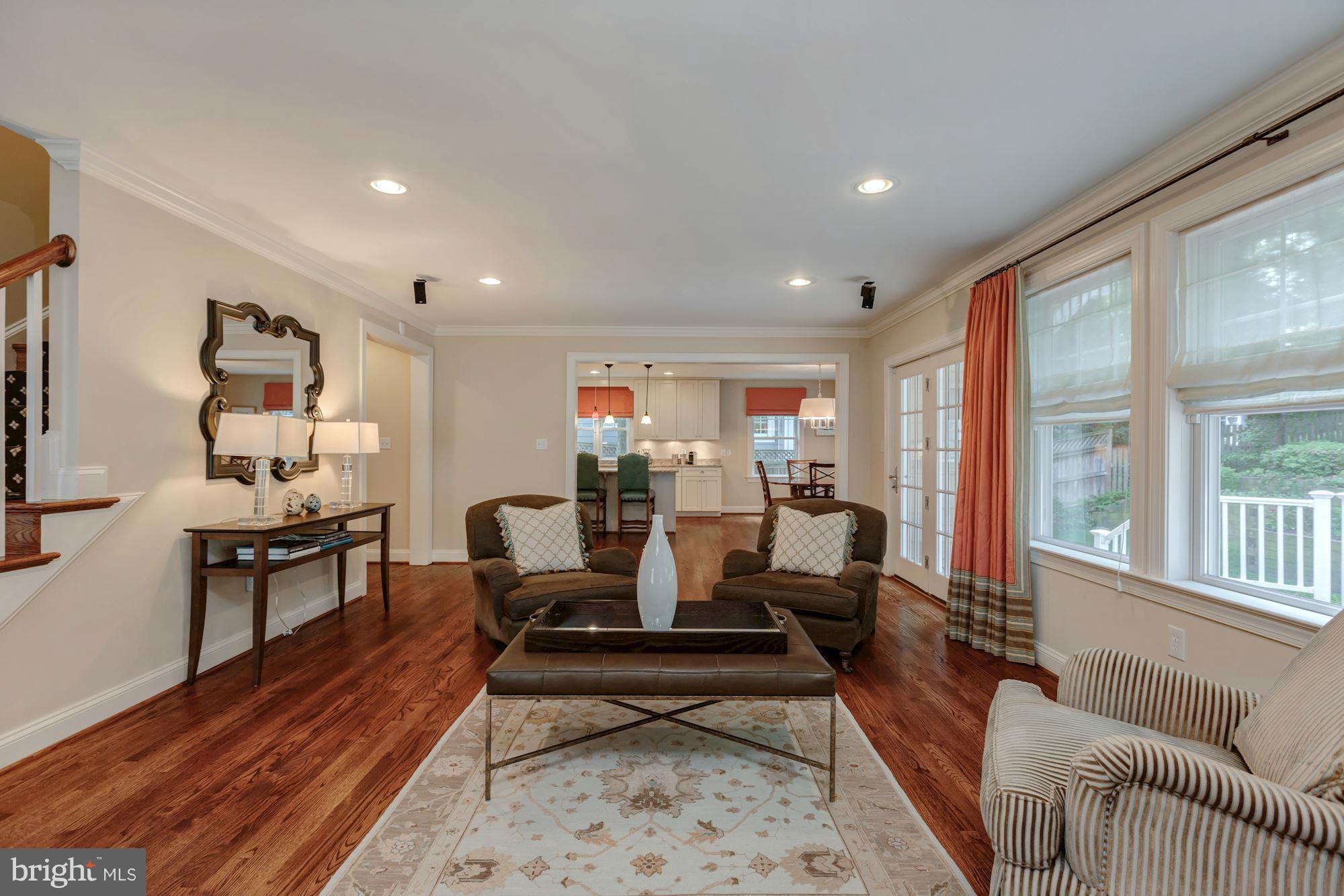 KENSINGTON ESTATES - Residential