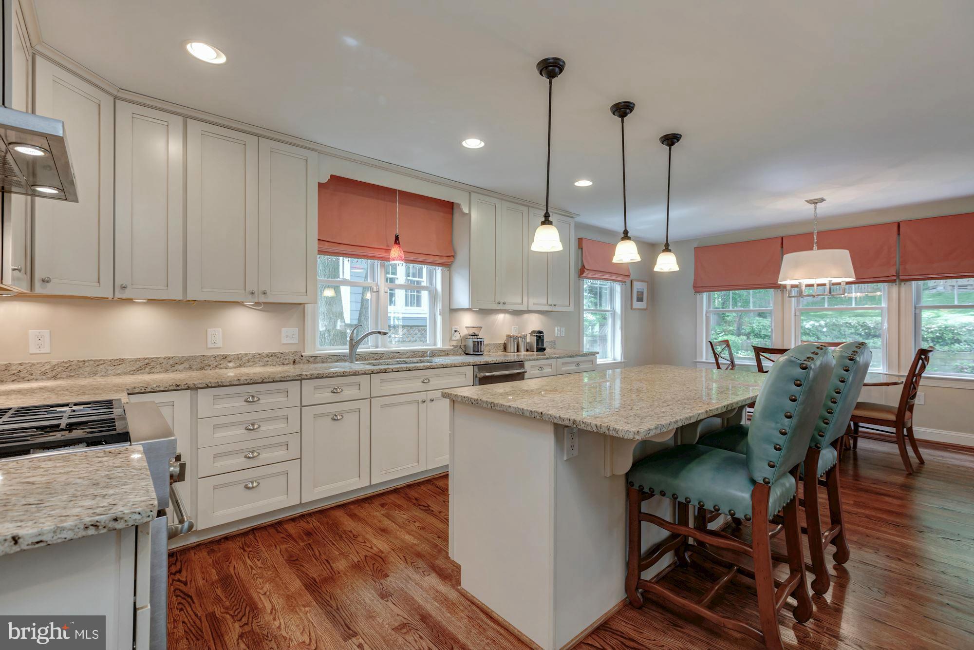 KENSINGTON ESTATES - Residential