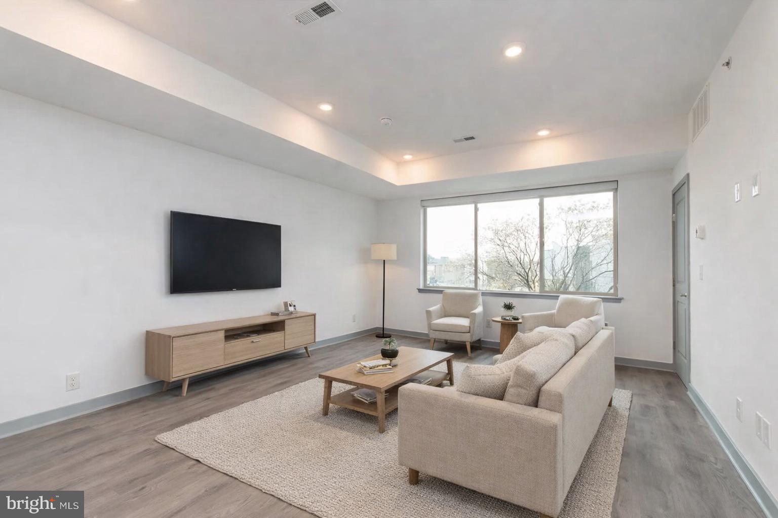 411 W BERKS STREET 3