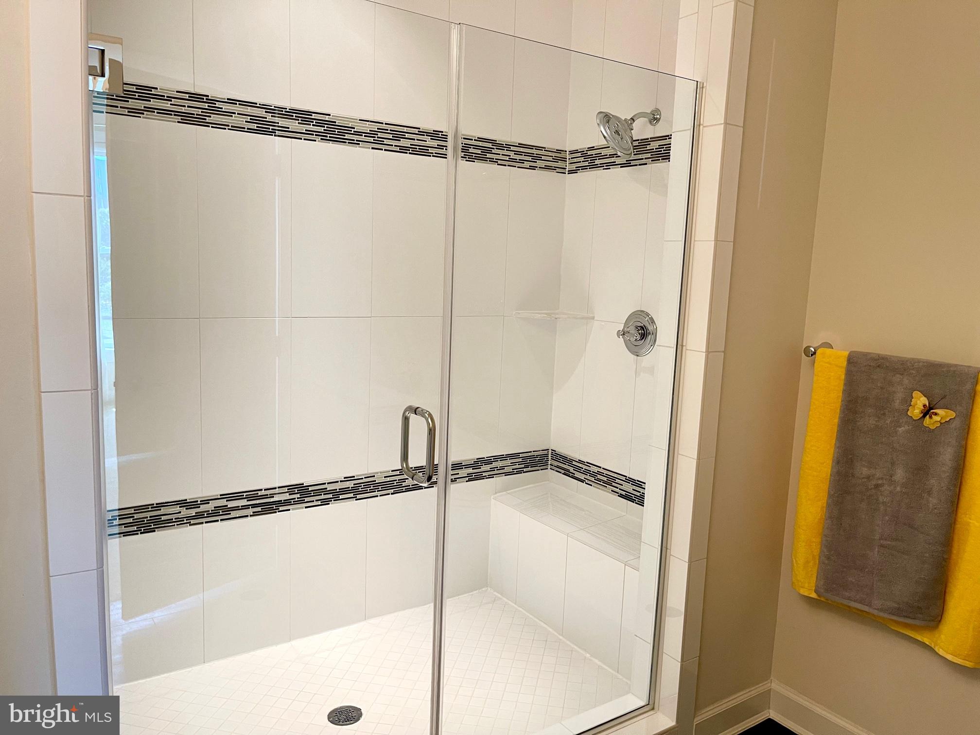 RIDGEWOOD - Residential