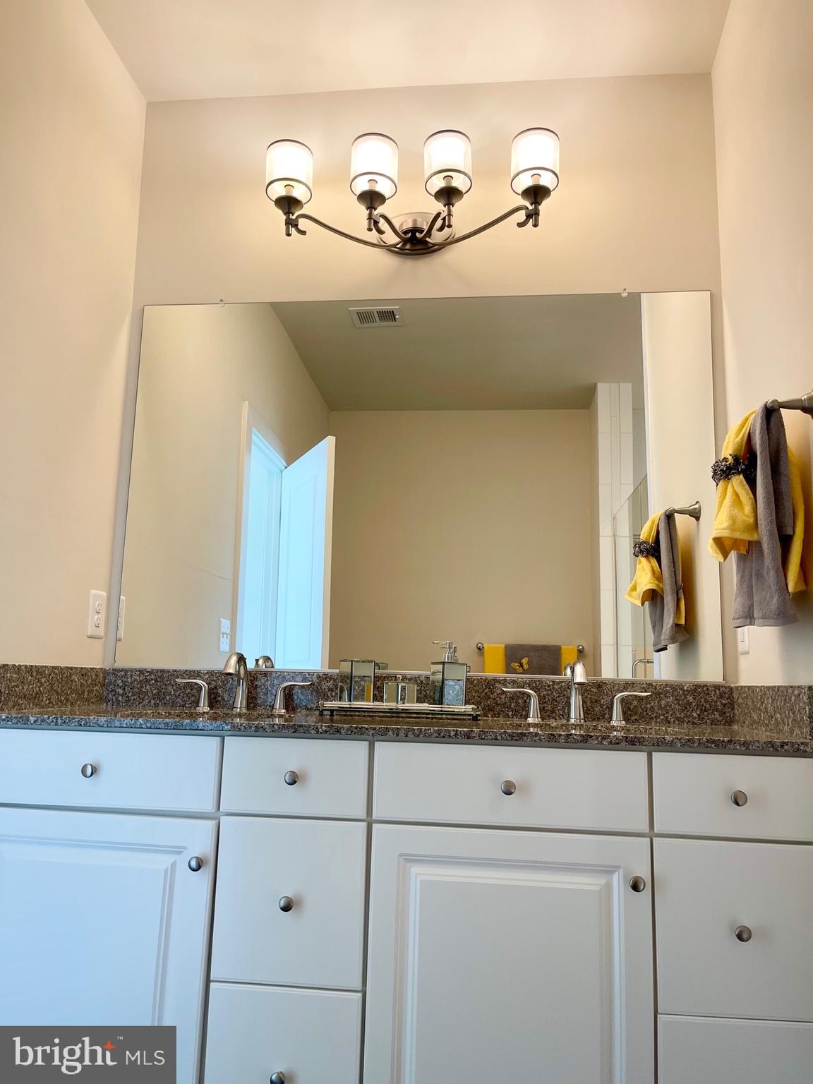 RIDGEWOOD - Residential