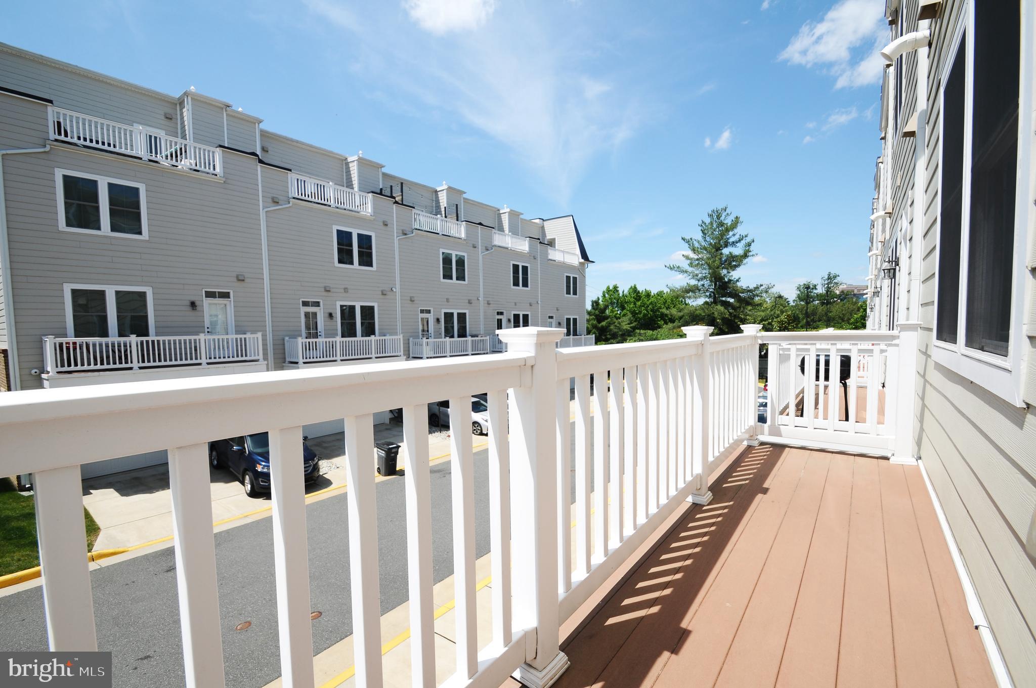 RIDGEWOOD - Residential