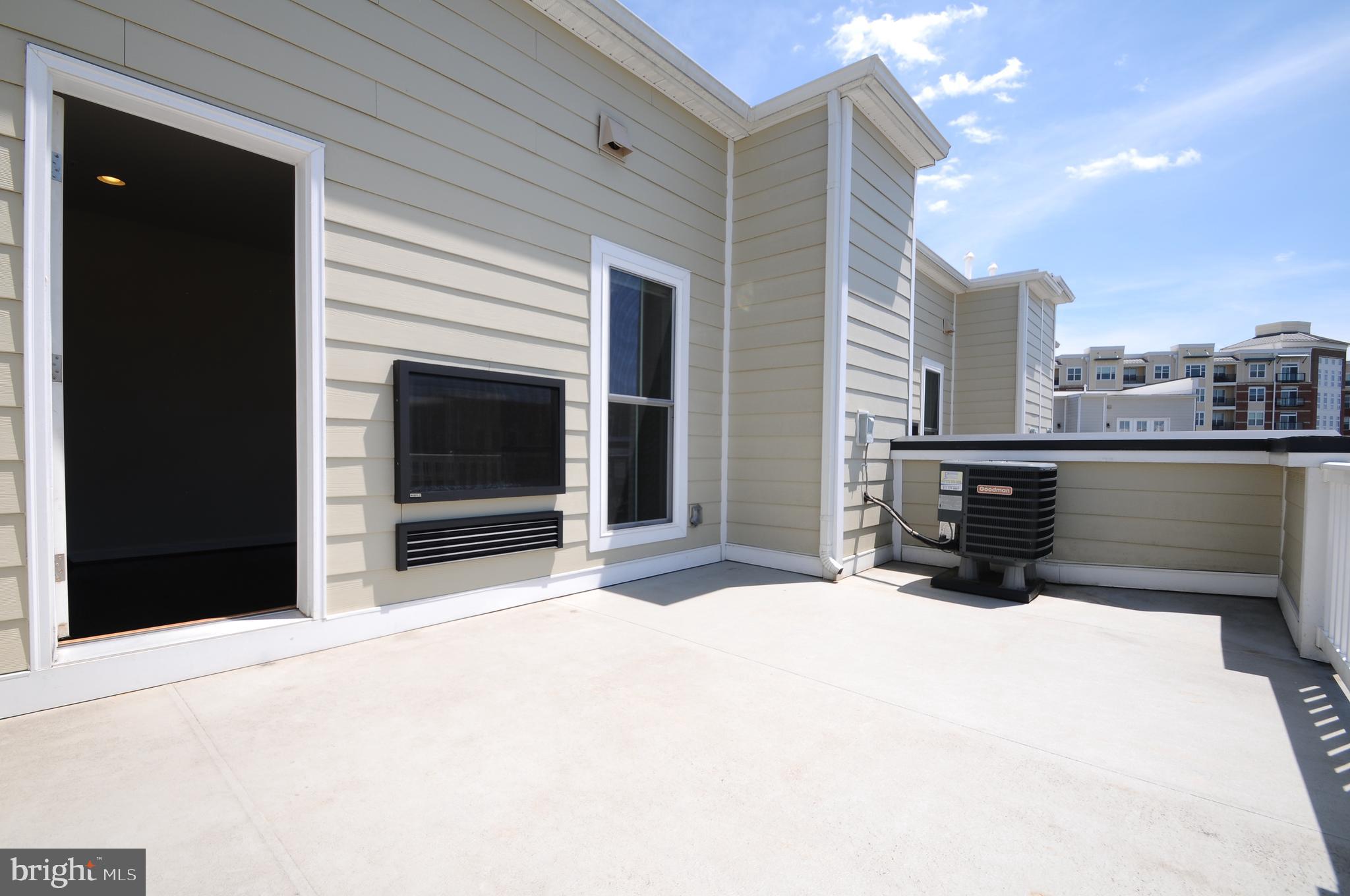 RIDGEWOOD - Residential