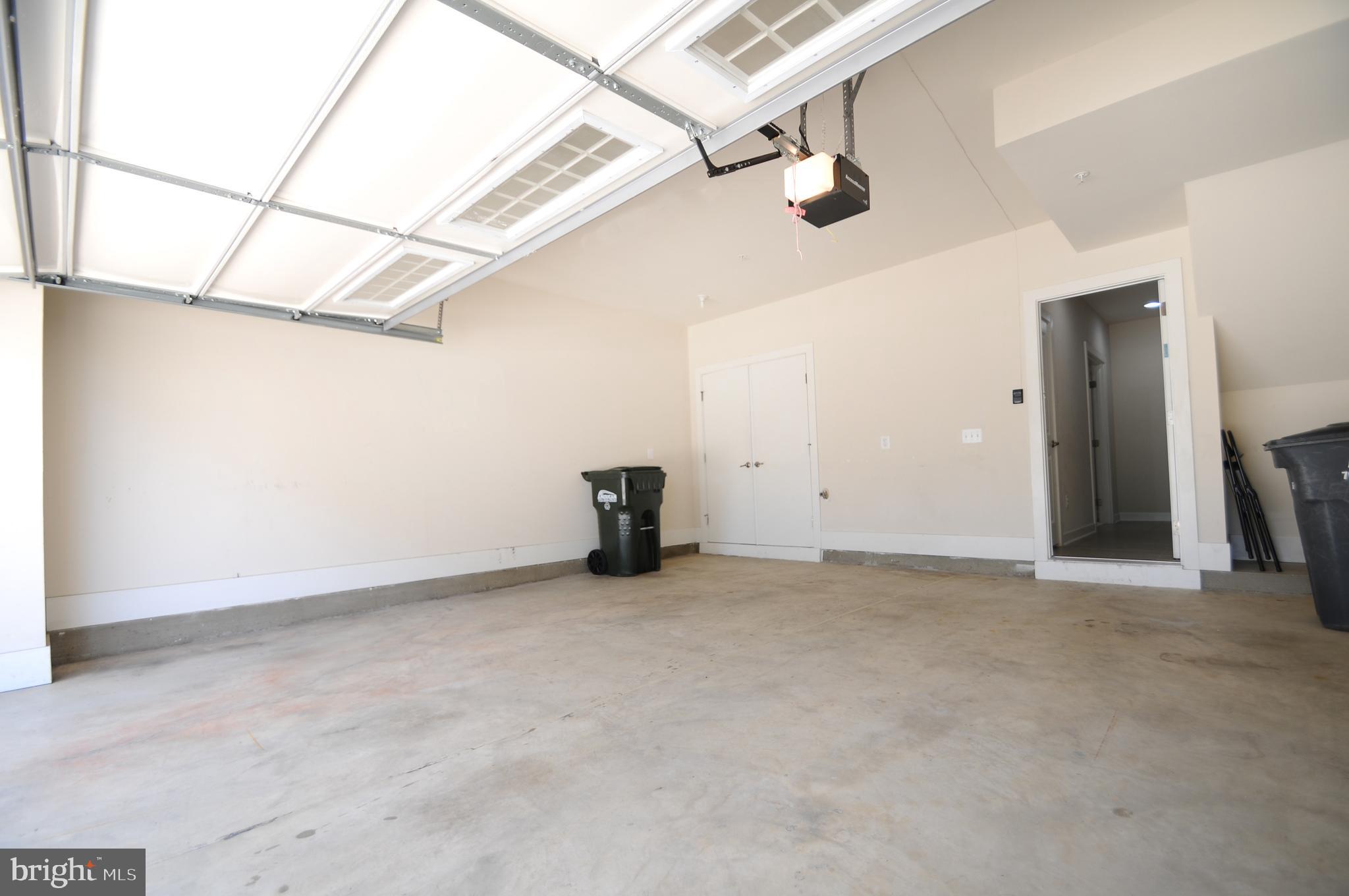 RIDGEWOOD - Residential