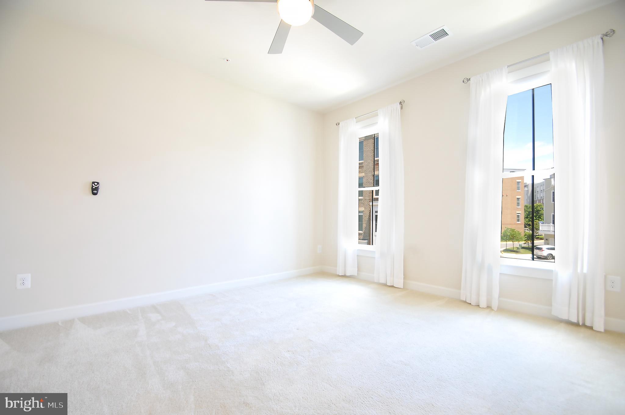 RIDGEWOOD - Residential