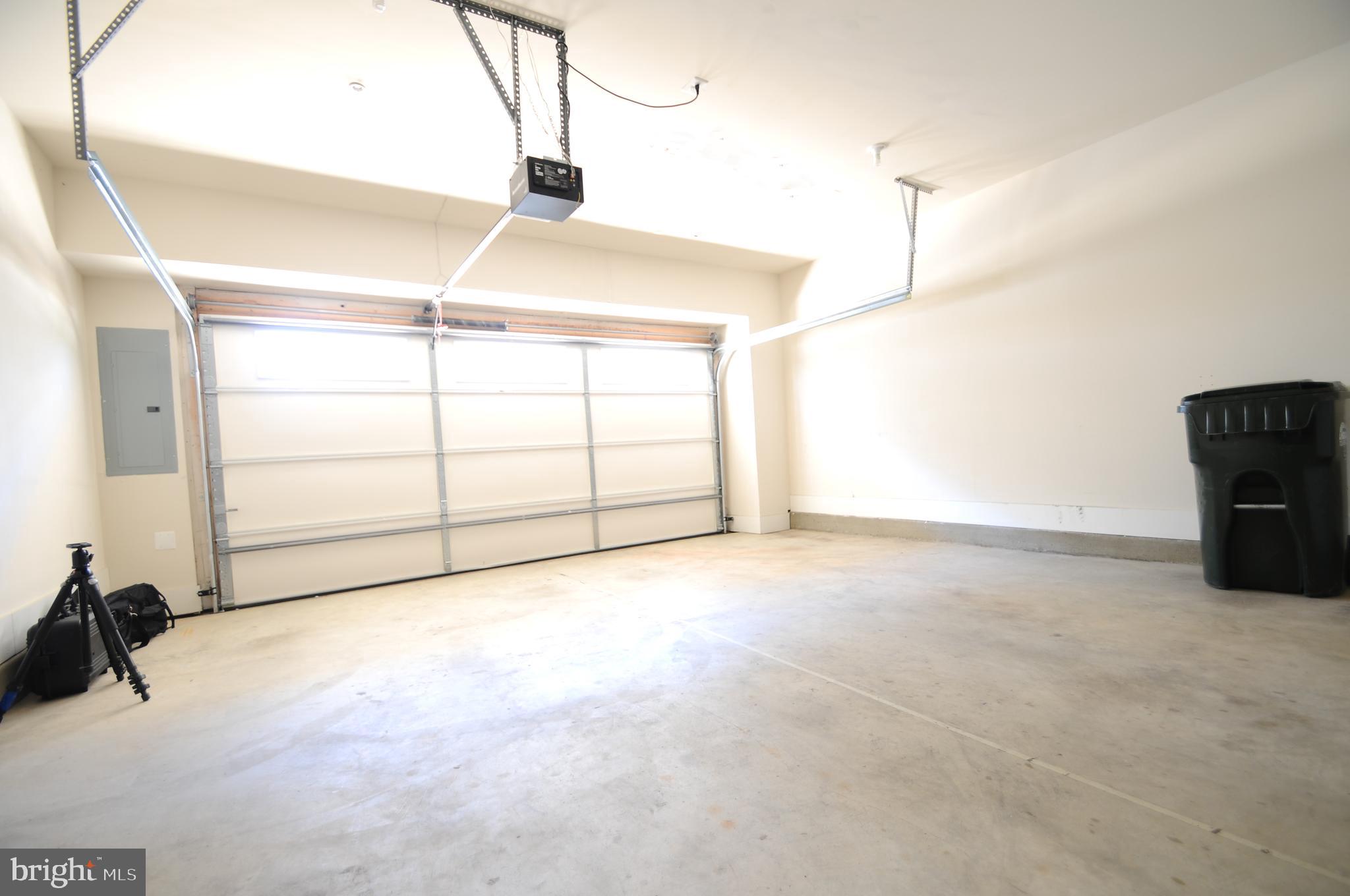 RIDGEWOOD - Residential