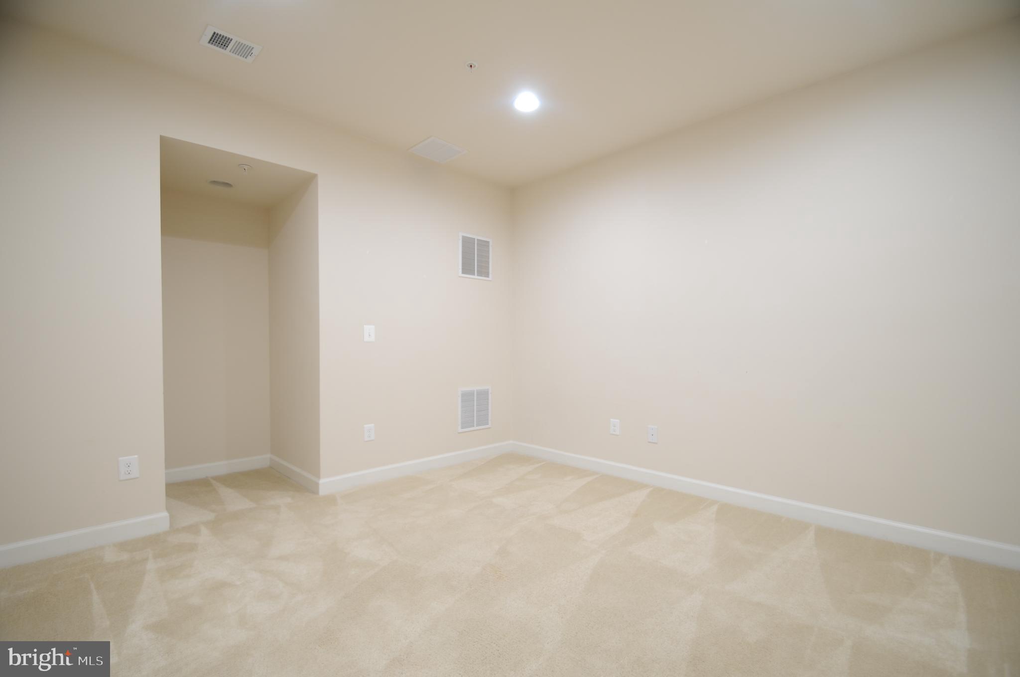 RIDGEWOOD - Residential