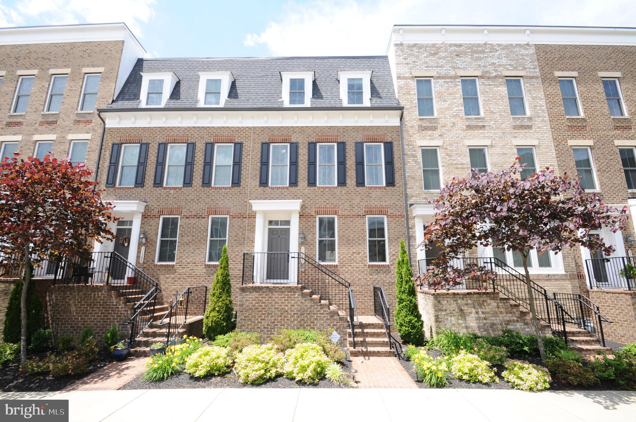 RIDGEWOOD - Residential