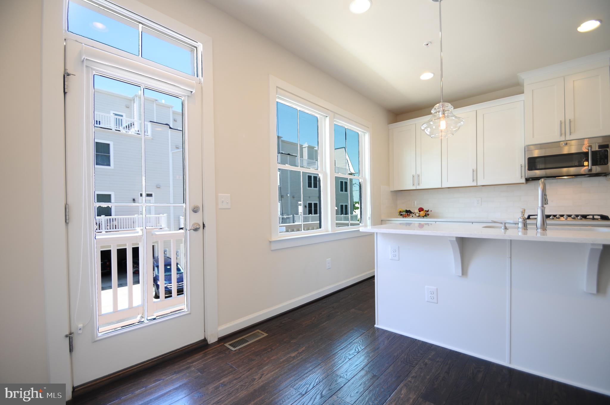 RIDGEWOOD - Residential