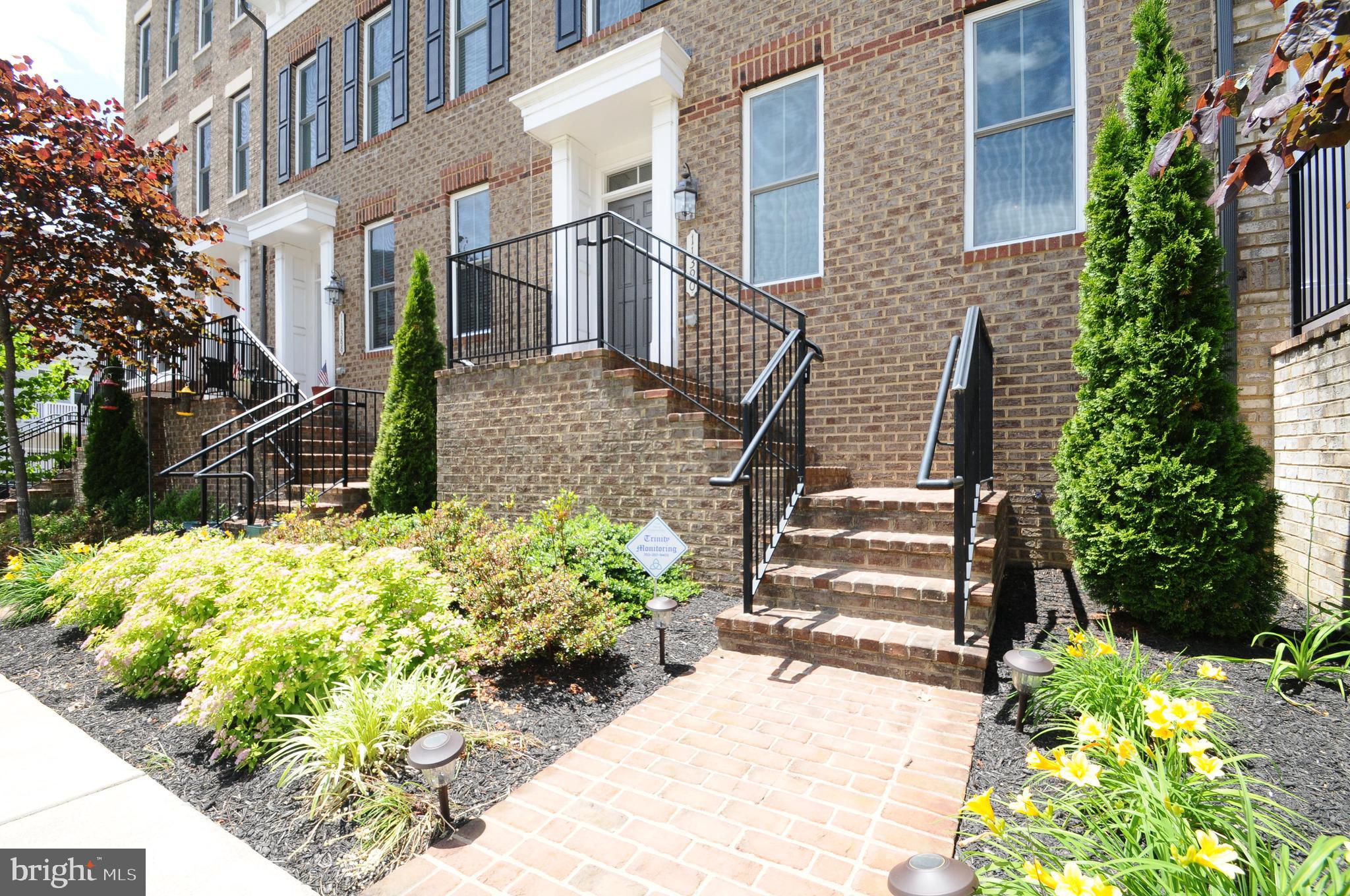 RIDGEWOOD - Residential