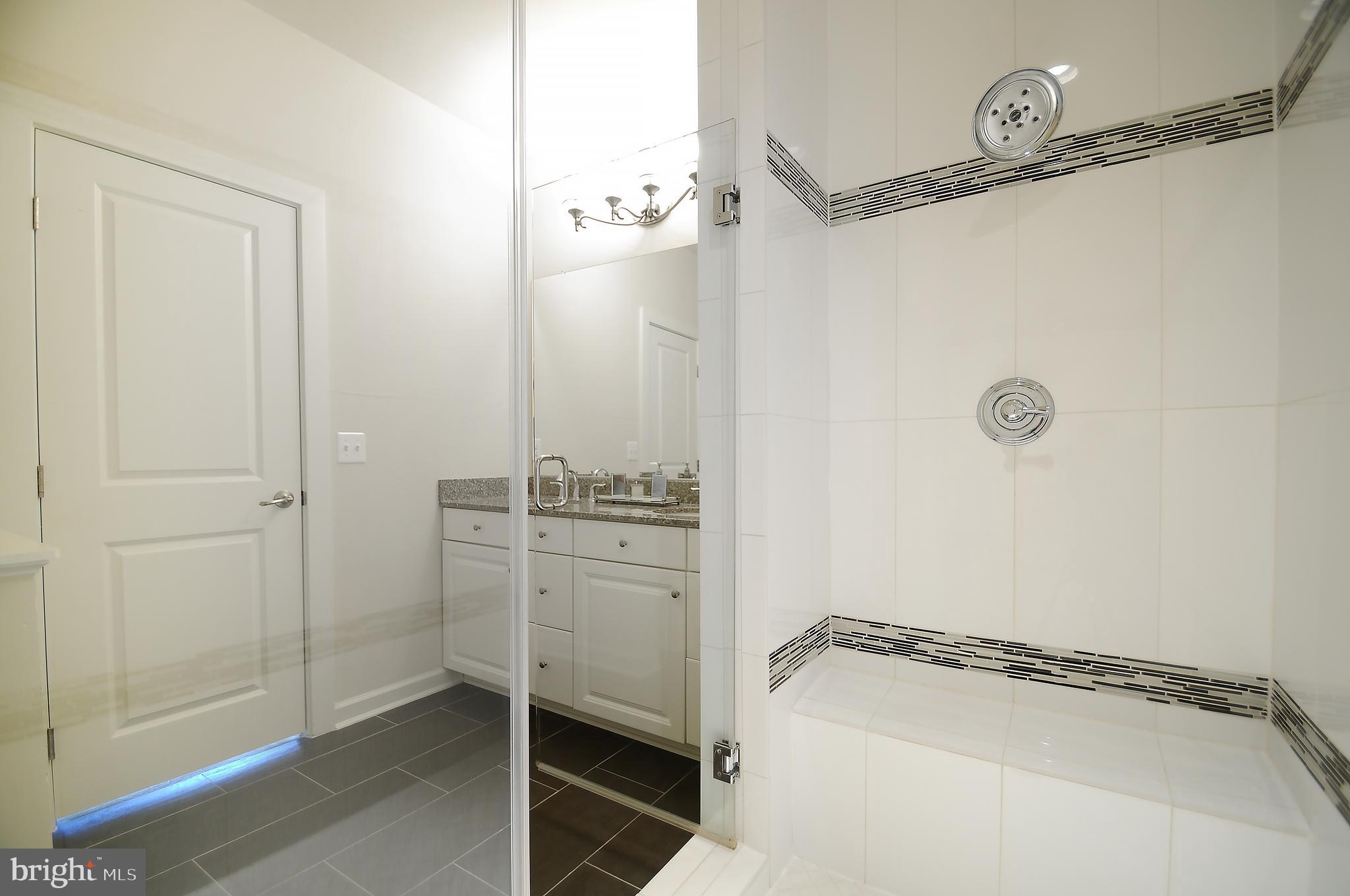 RIDGEWOOD - Residential