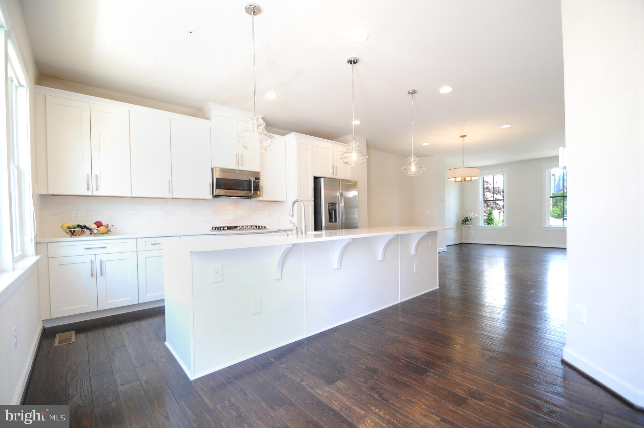 RIDGEWOOD - Residential