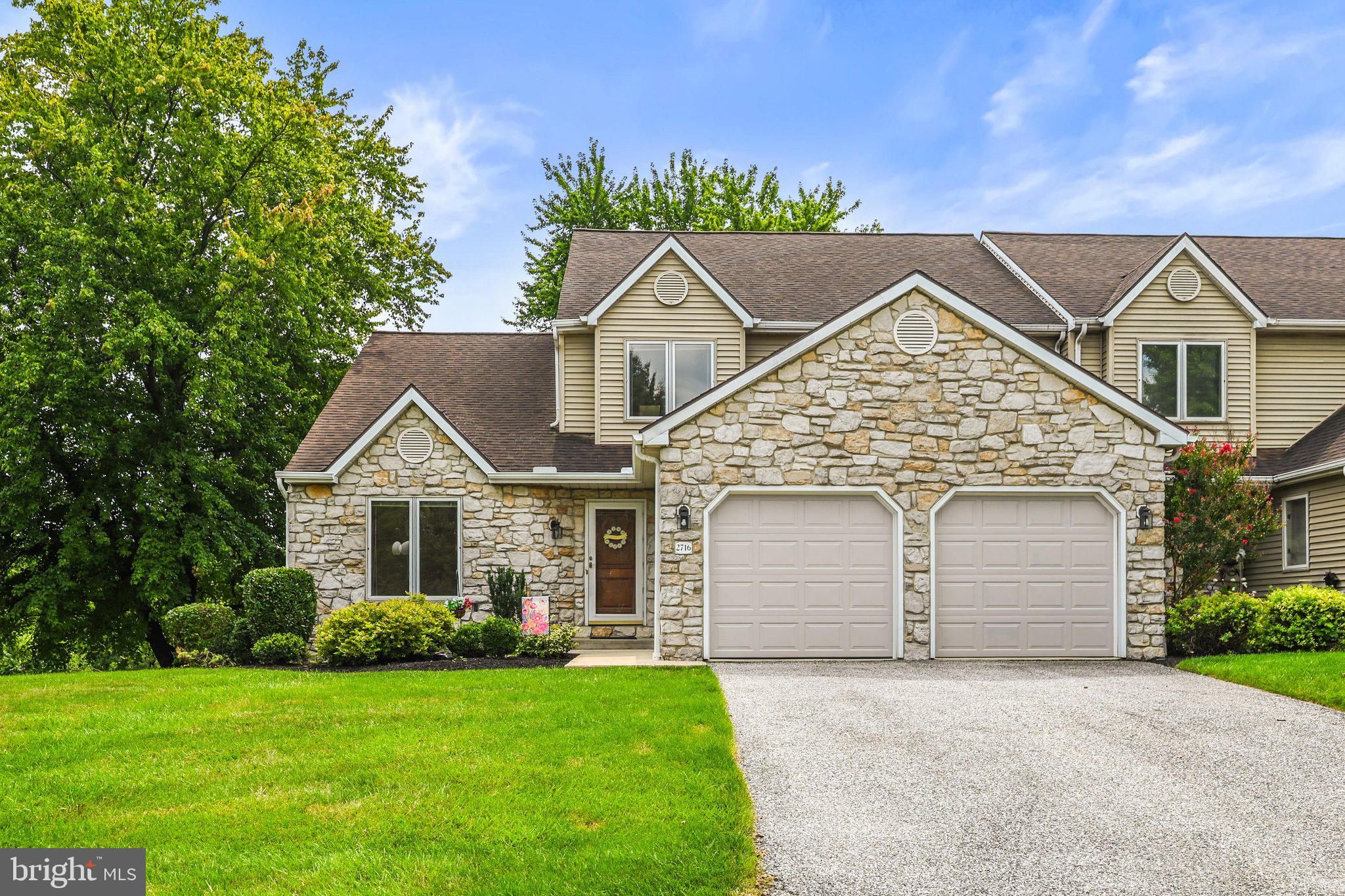 2716 FAIRWAY DRIVE 2716