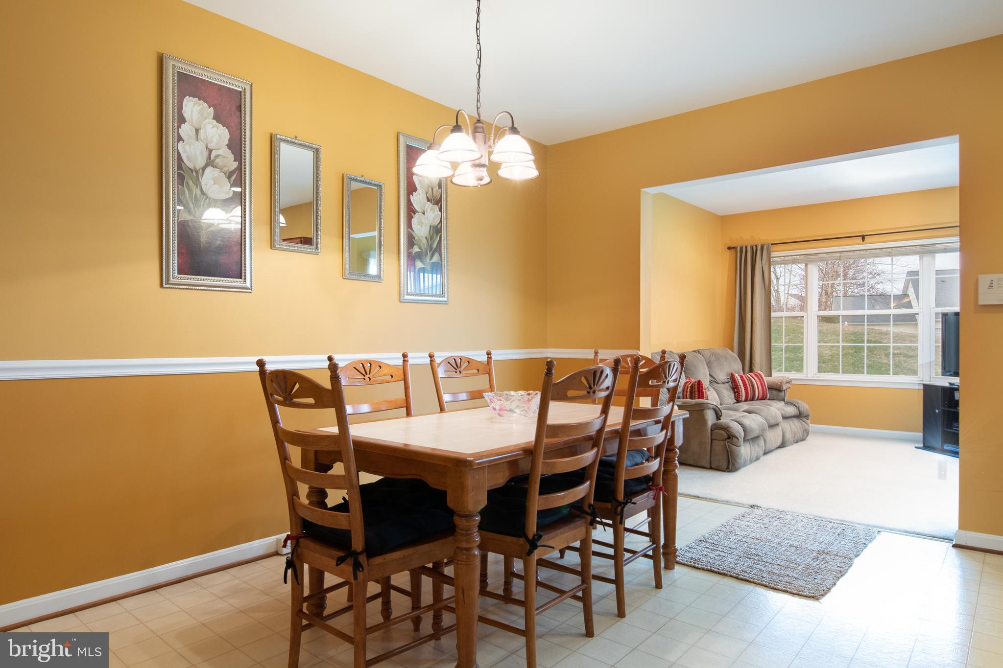 BLOOMS CROSSING - Residential