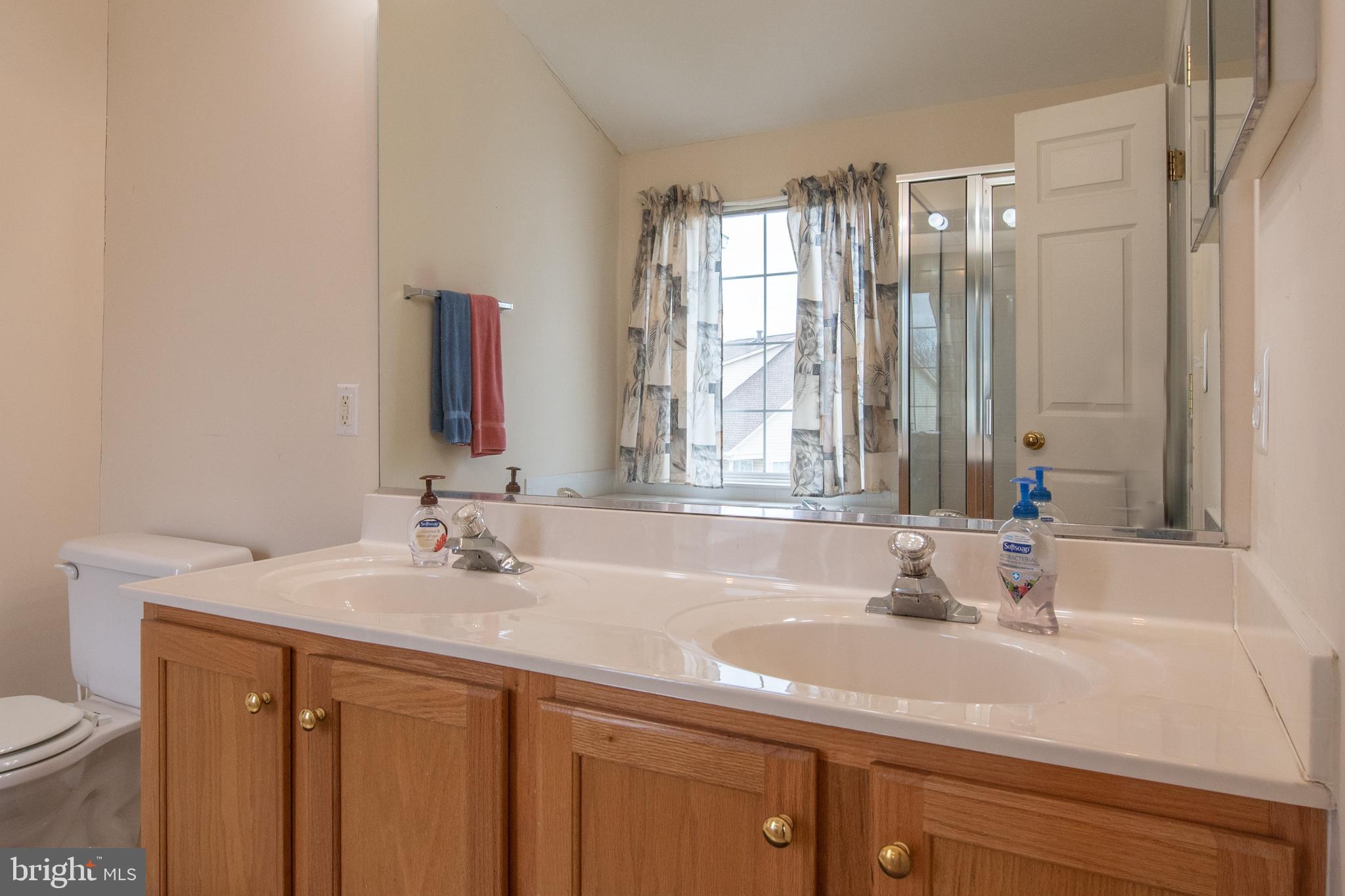 BLOOMS CROSSING - Residential