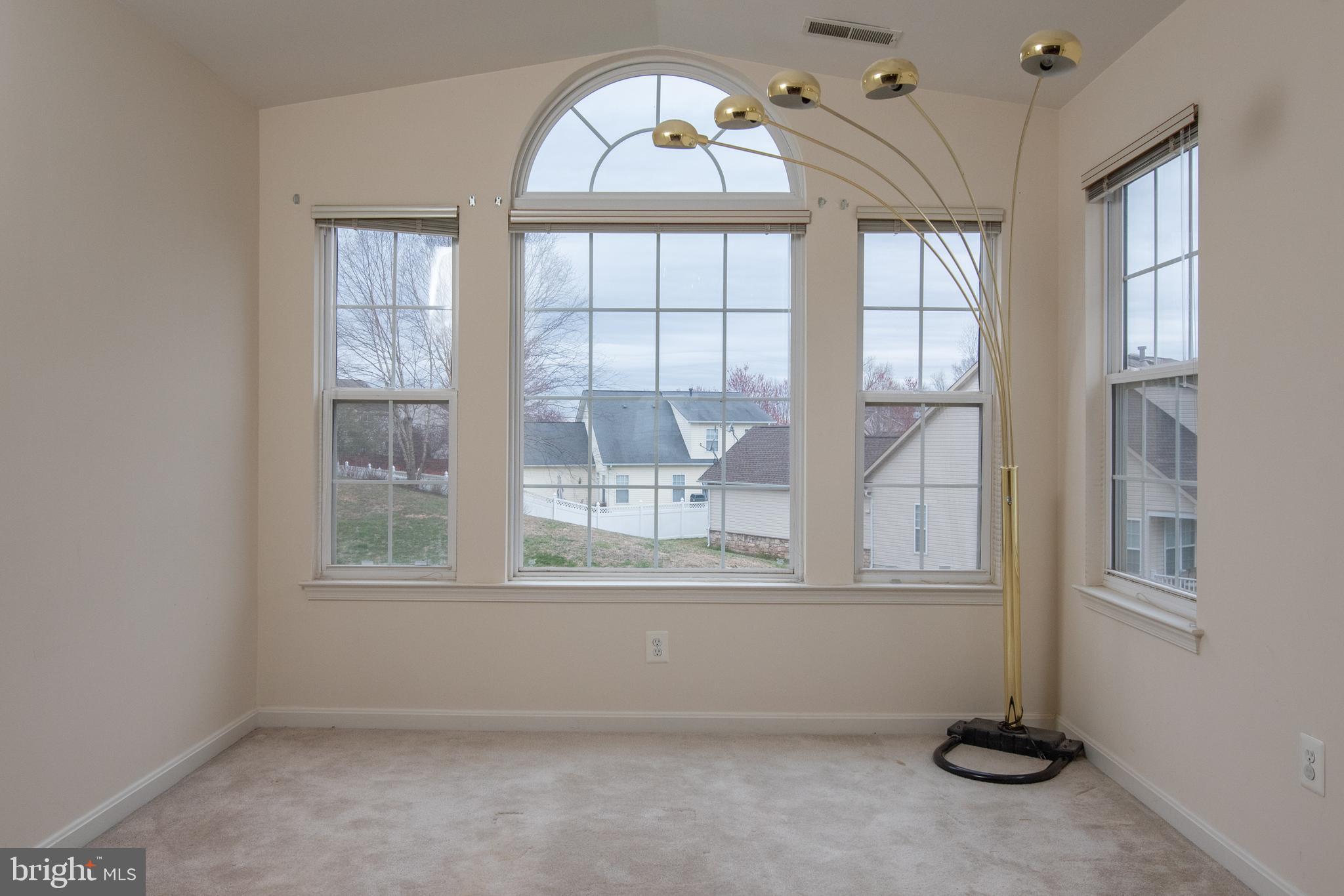 BLOOMS CROSSING - Residential