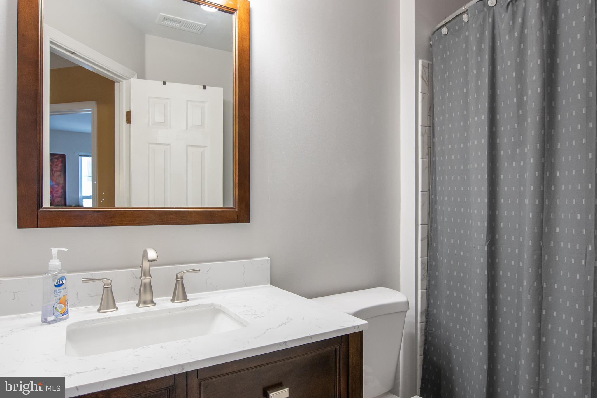 BLOOMS CROSSING - Residential